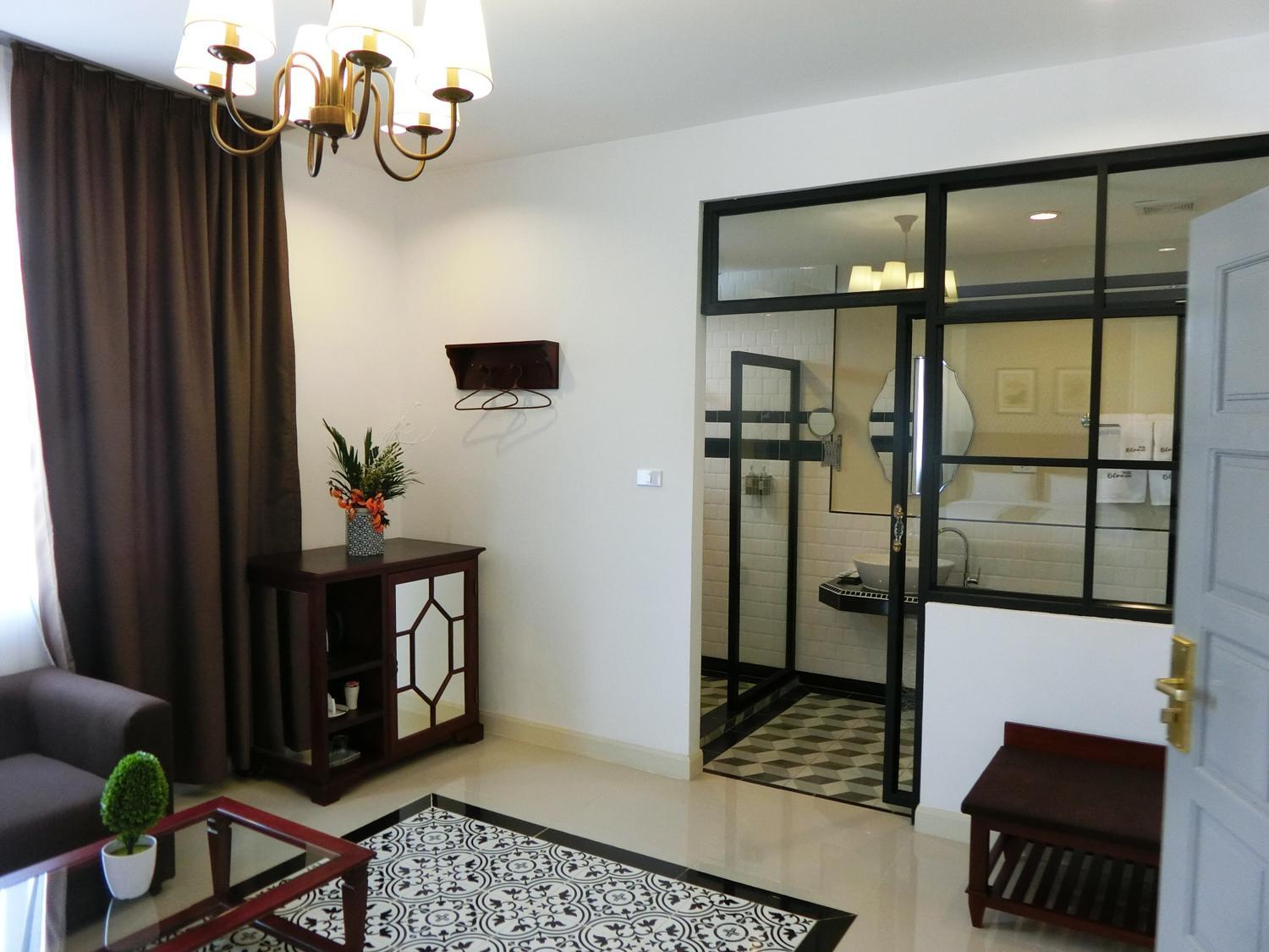 Large Double Room