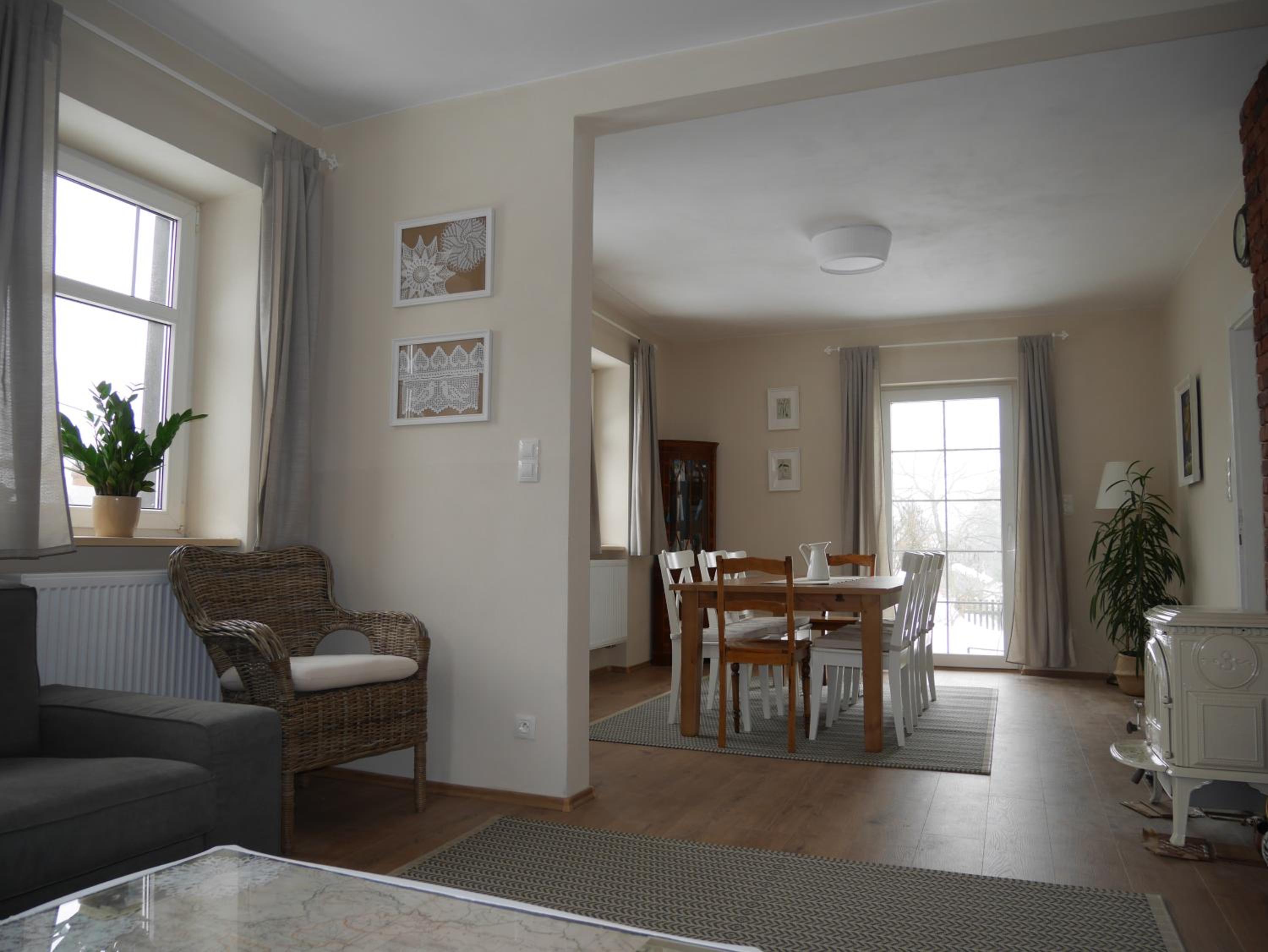 Three-Bedroom House photo 3