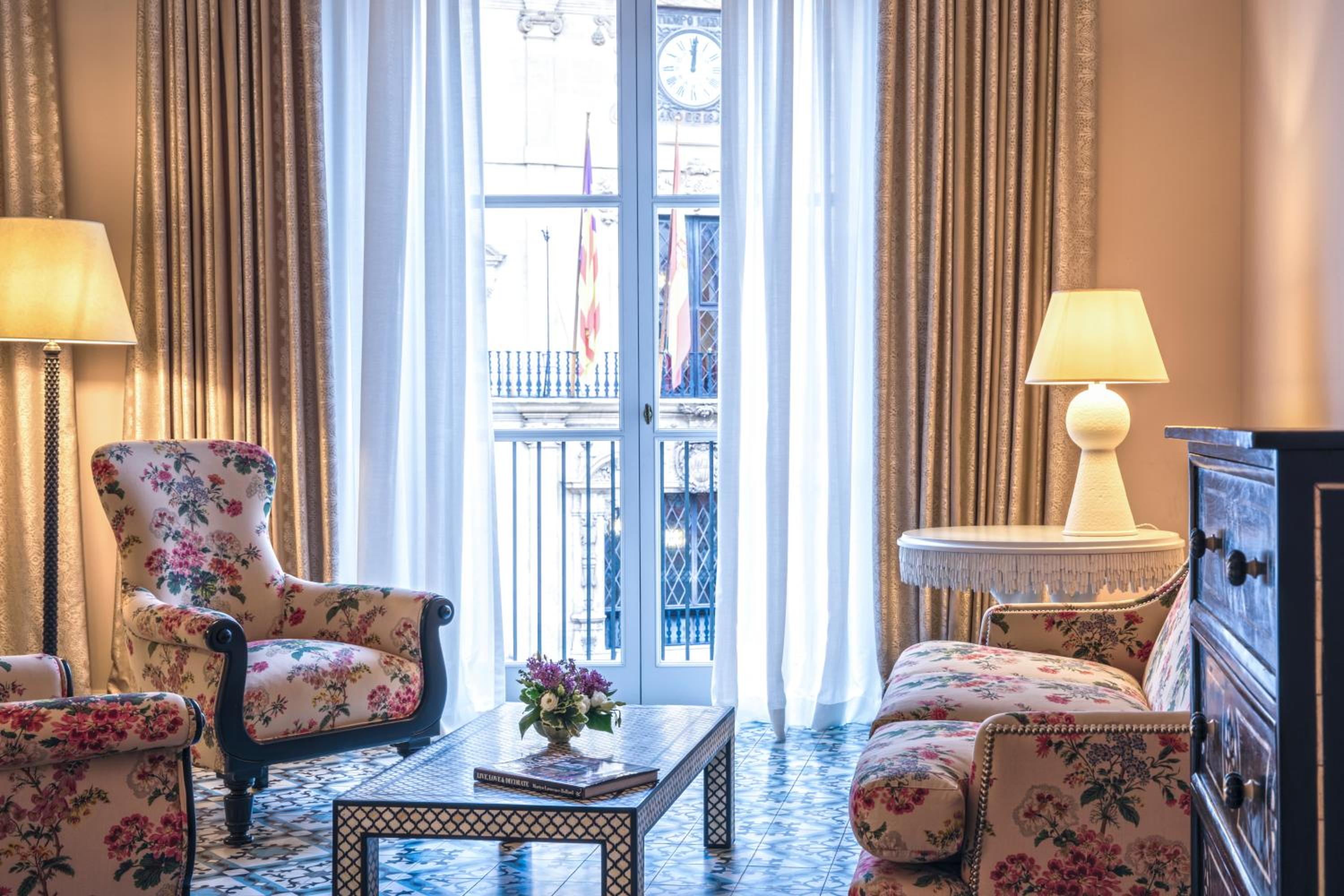 Presidential Suite thumbnail 6