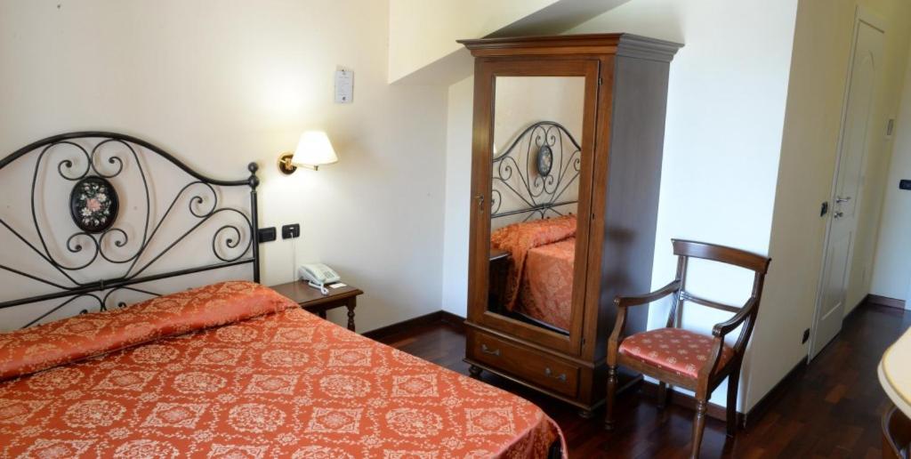 Standard Single Room photo 3