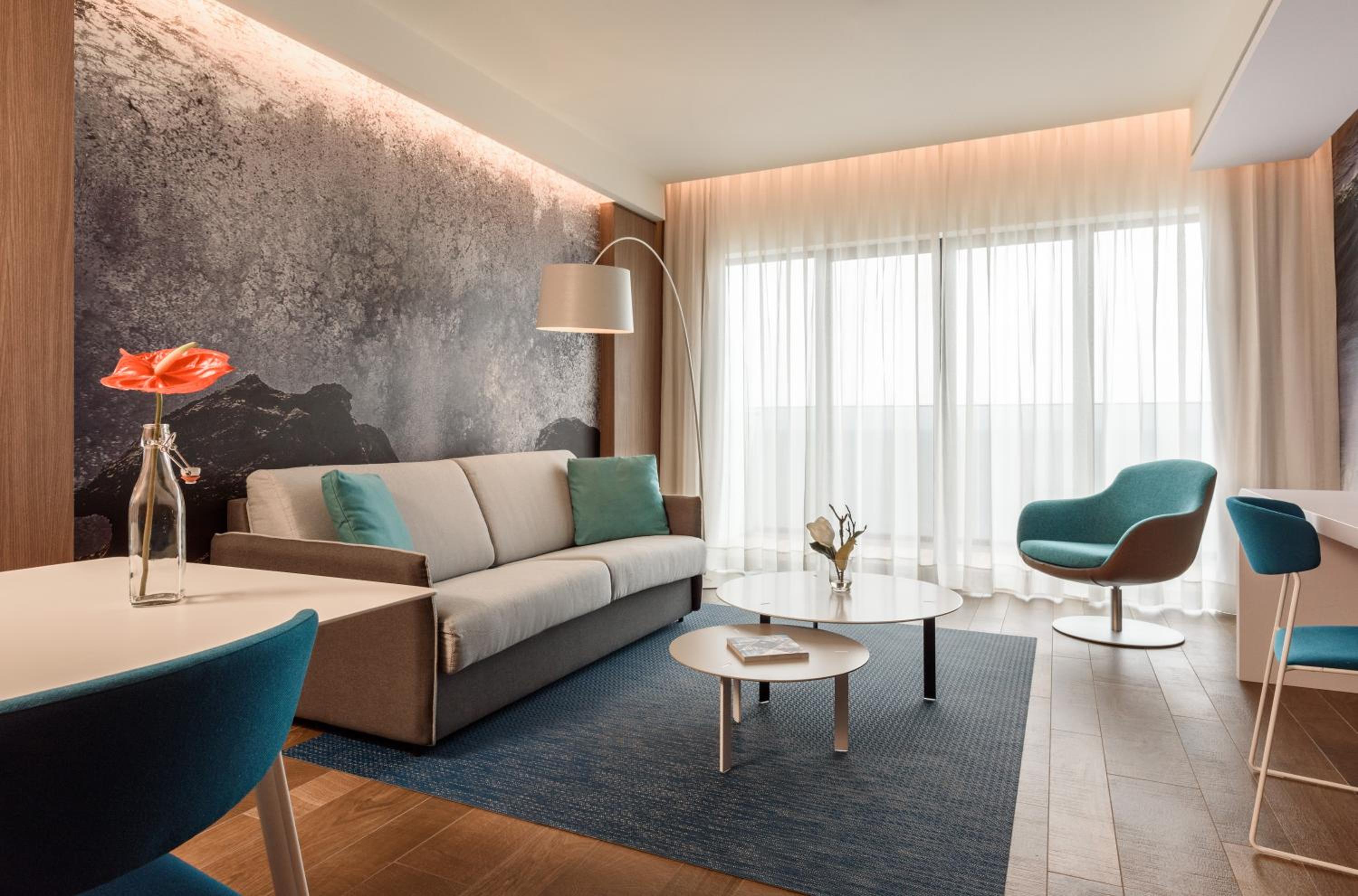 Junior Suite with Balcony and Sea View