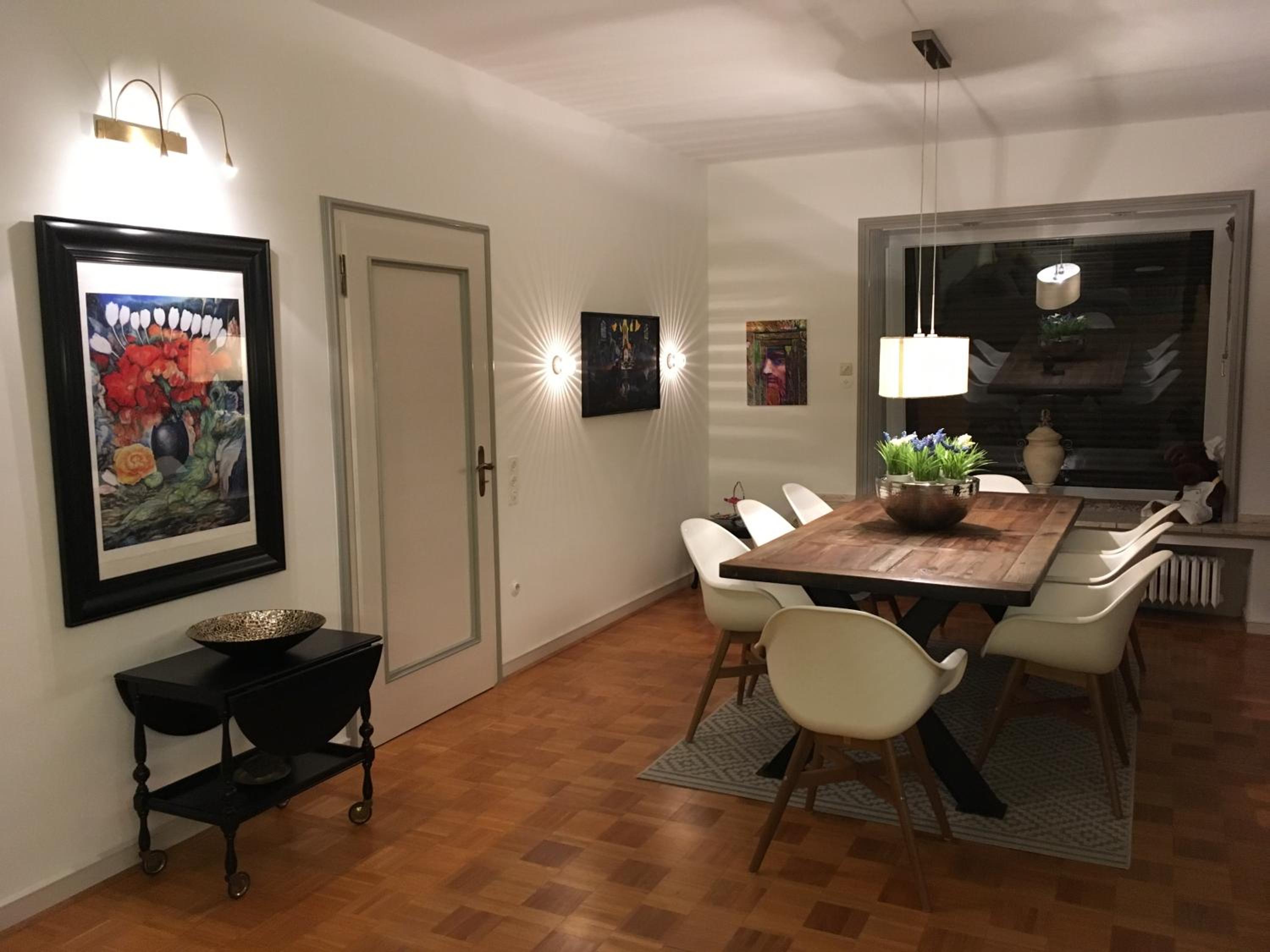 Three-Bedroom House photo 2