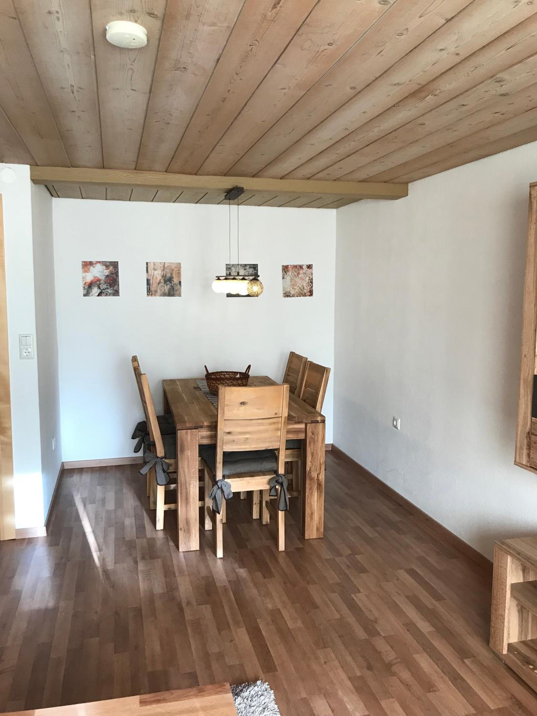 Apartment photo 3