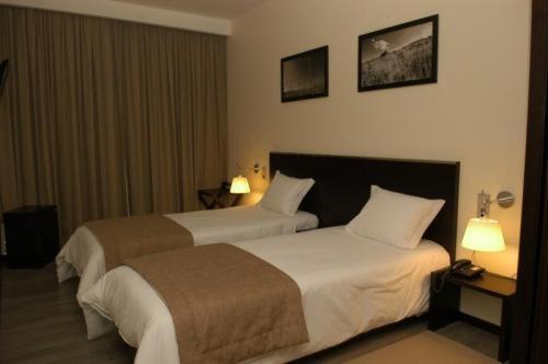 Double or Twin Room - Photo 3