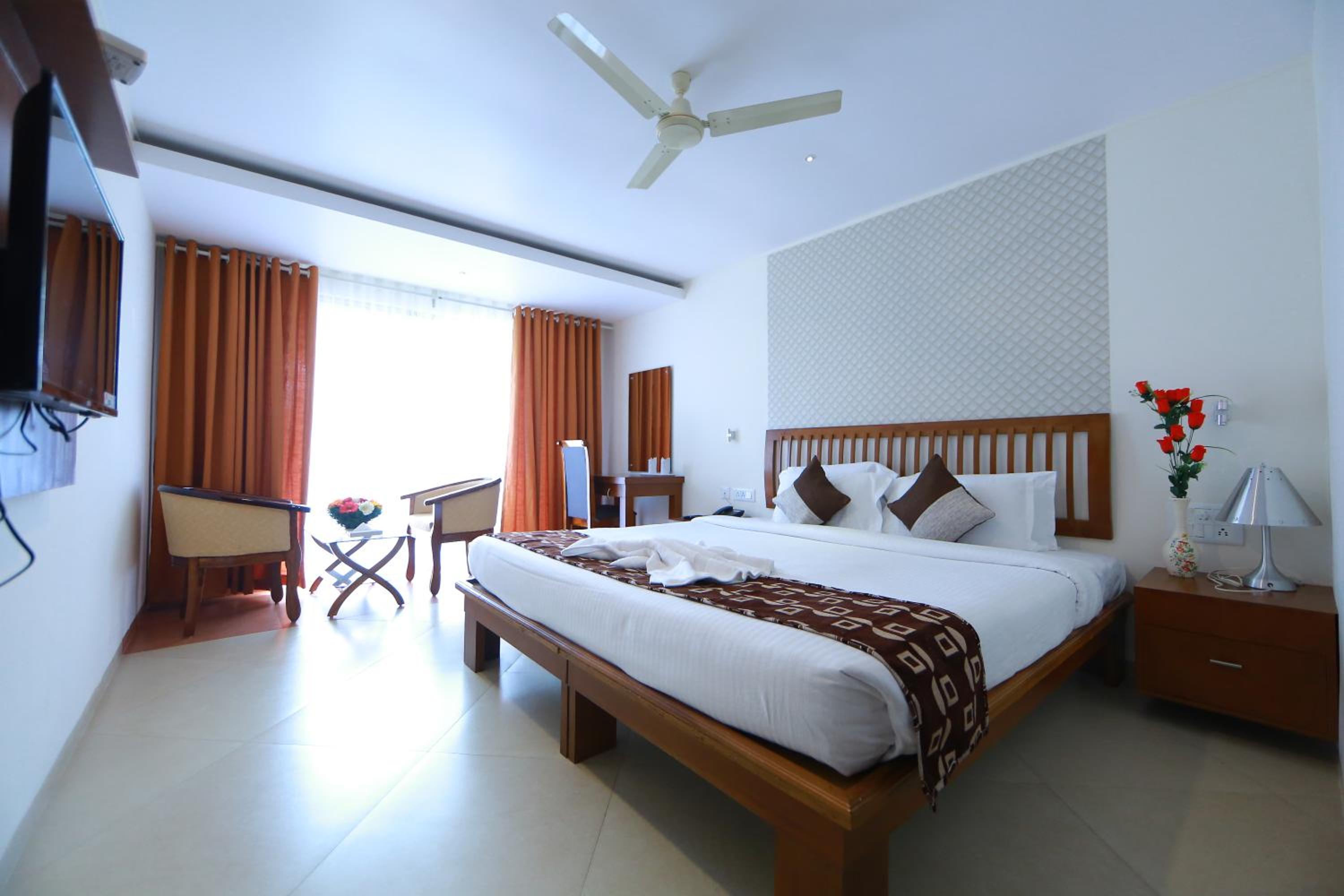 Deluxe Double Room photo 3