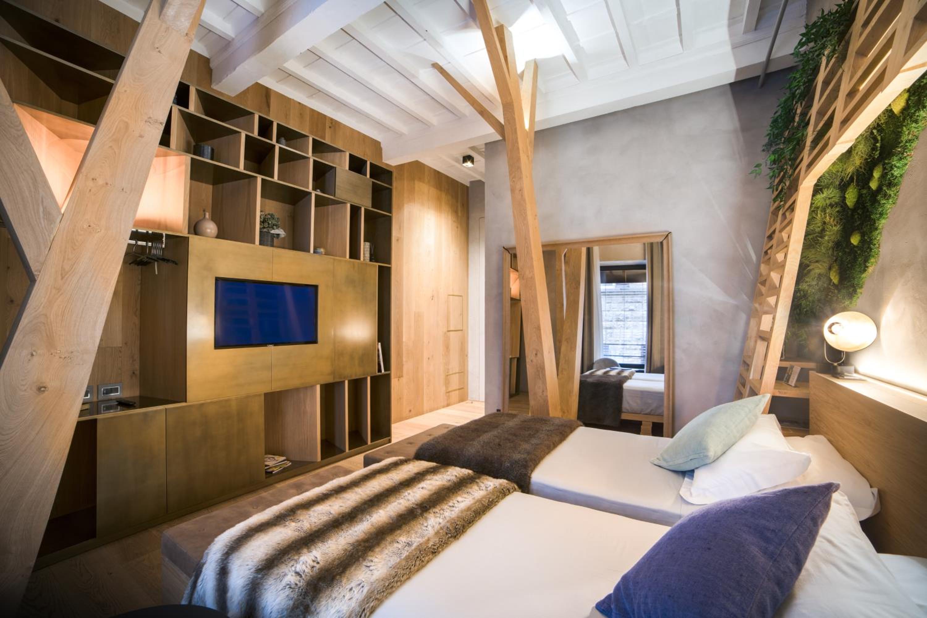 Superior Double or Twin Room photo 2