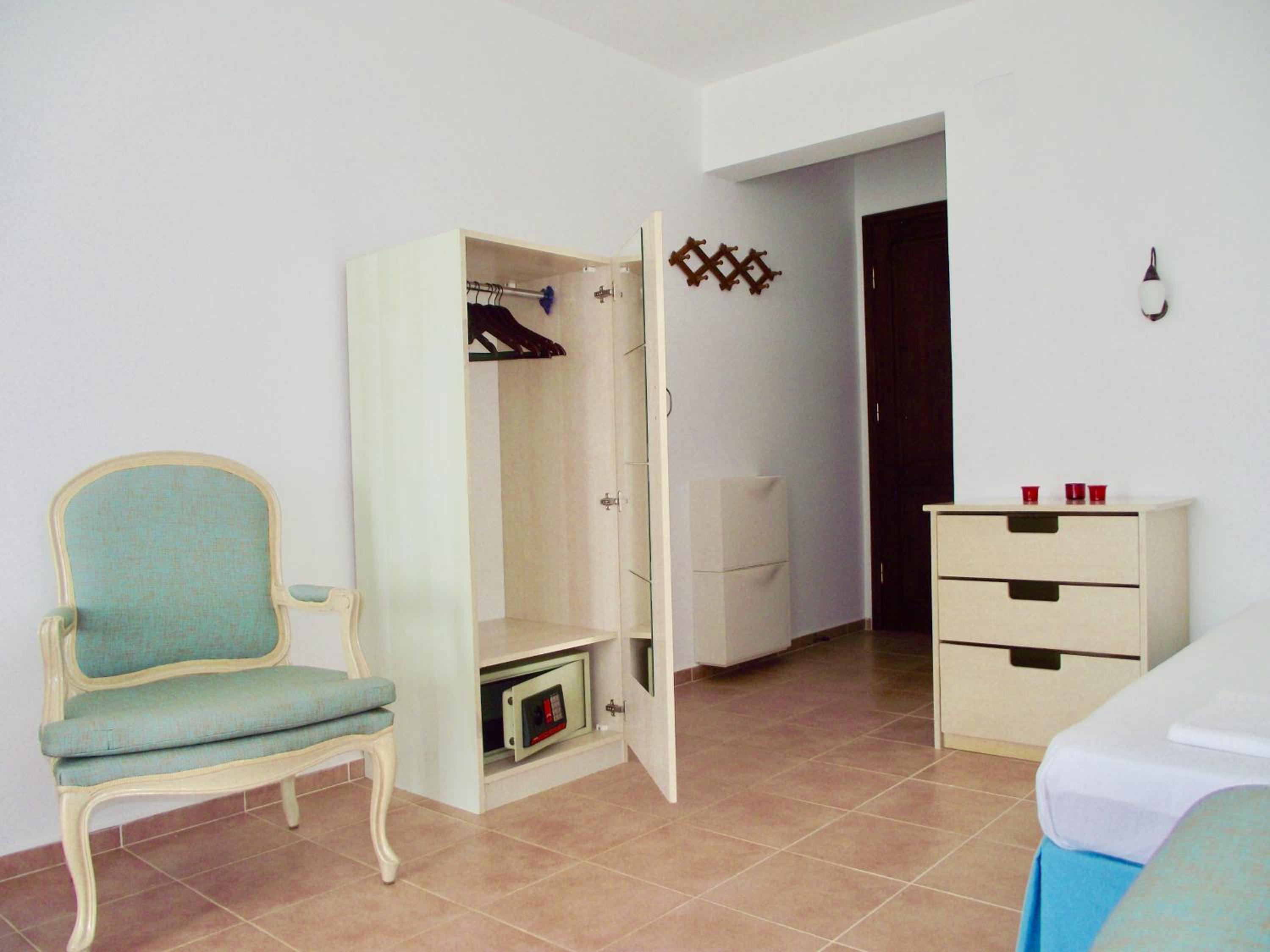 Single Room photo 3