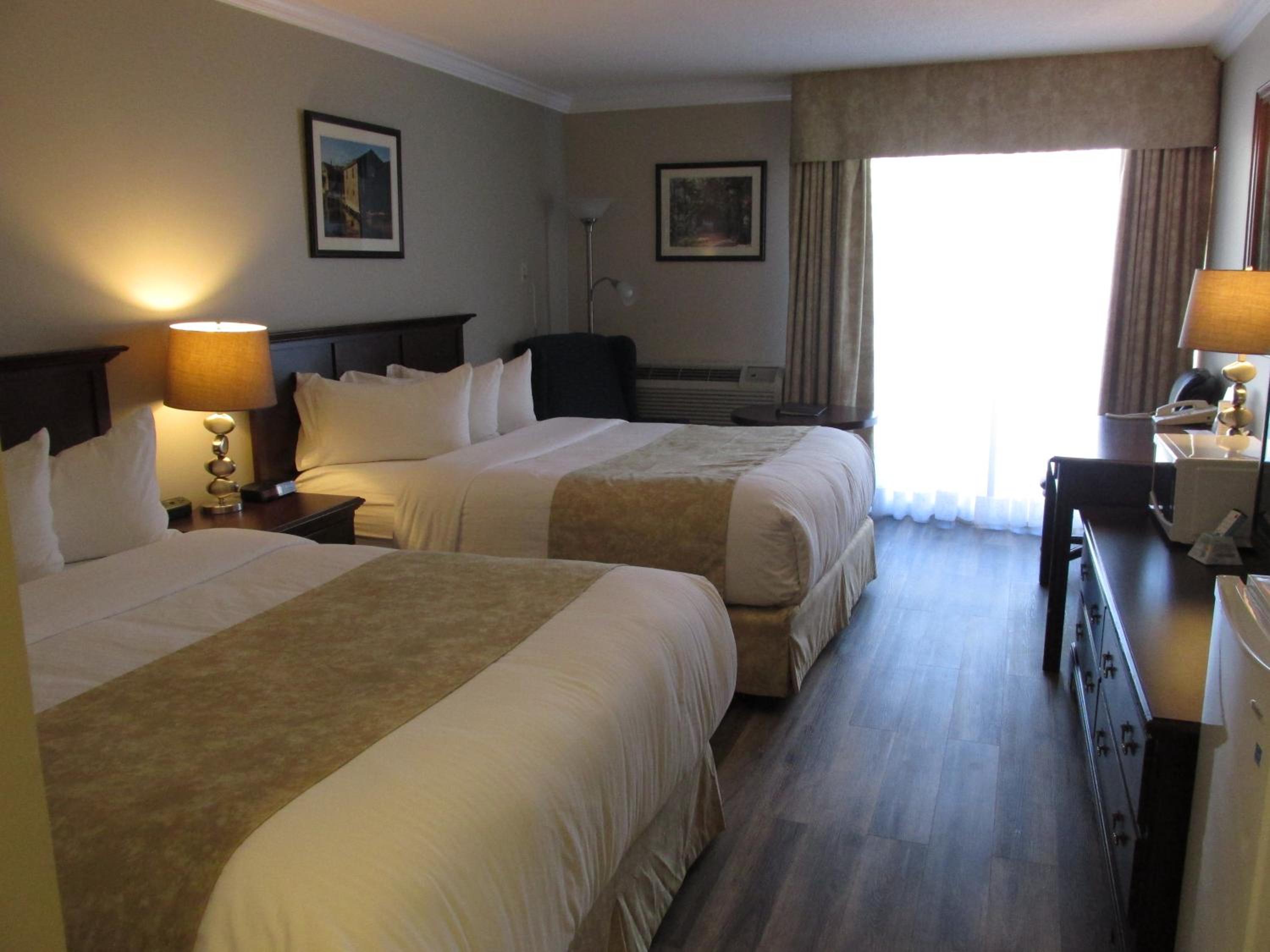 Standard Queen Room with Two Queen Beds - Photo 1
