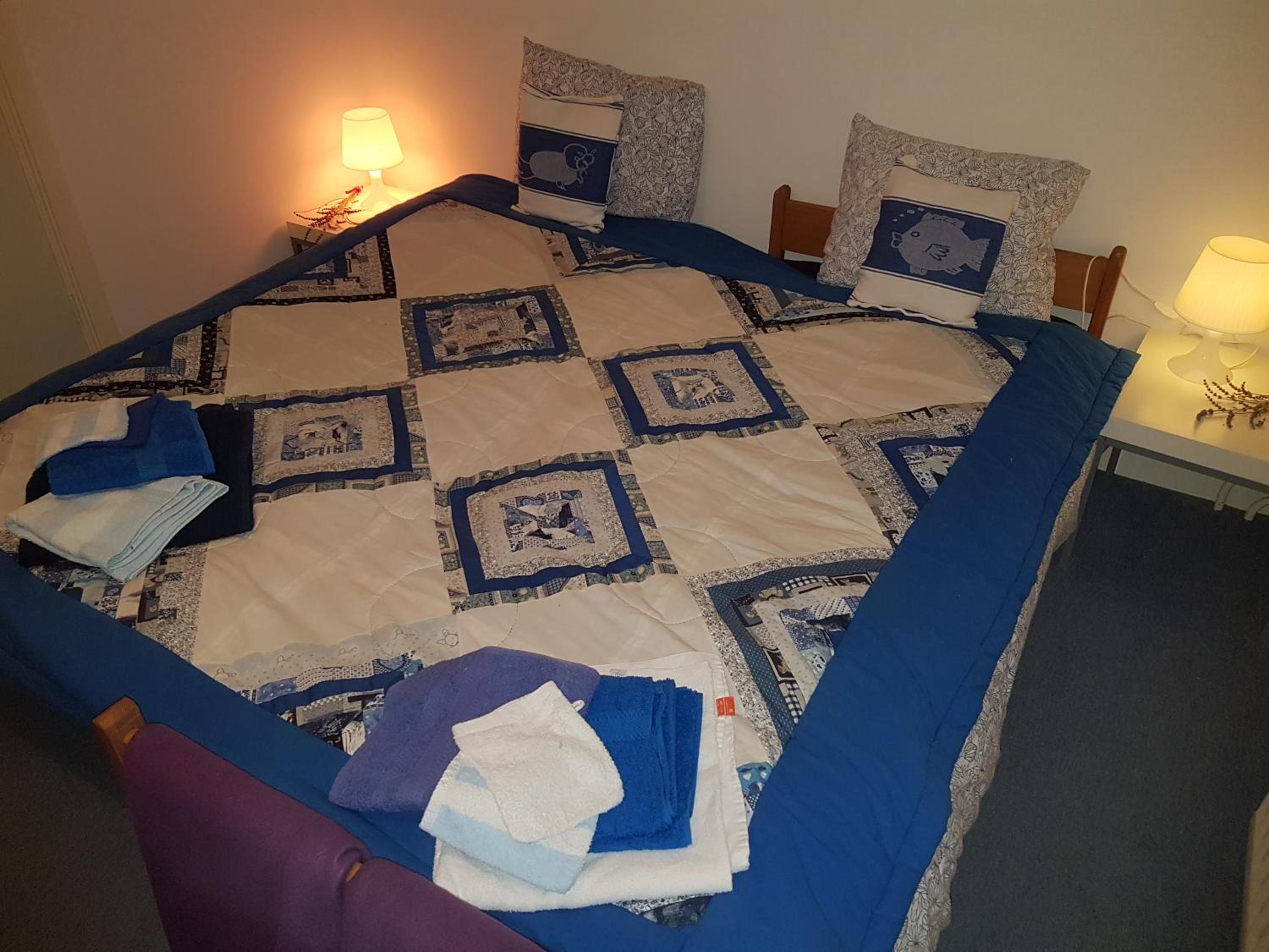 Small Twin Room photo 3