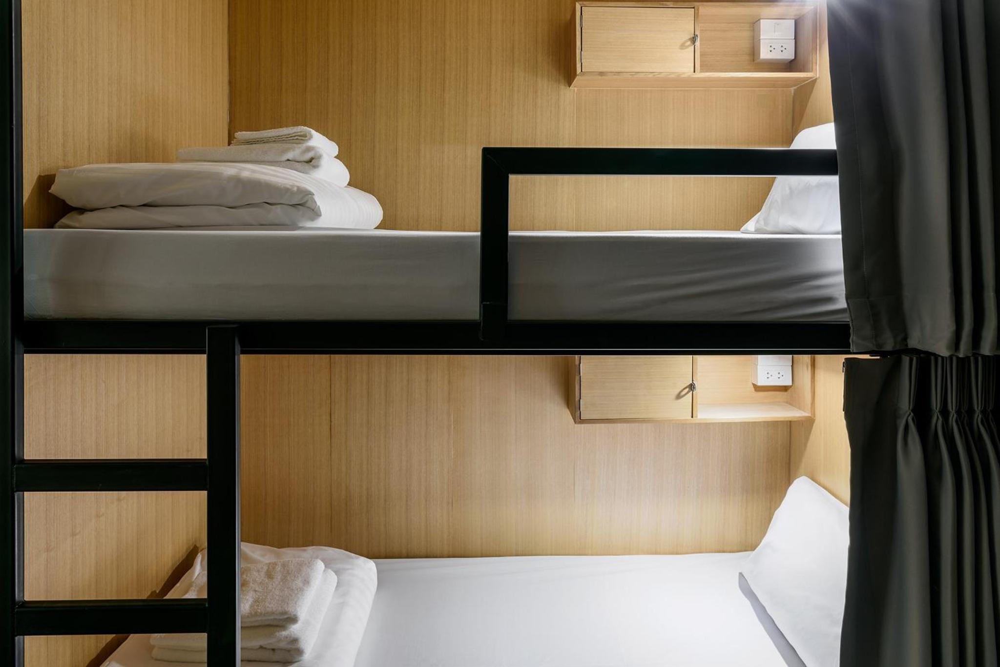 Bed in 4-Bed Mixed Dormitory Room photo 3