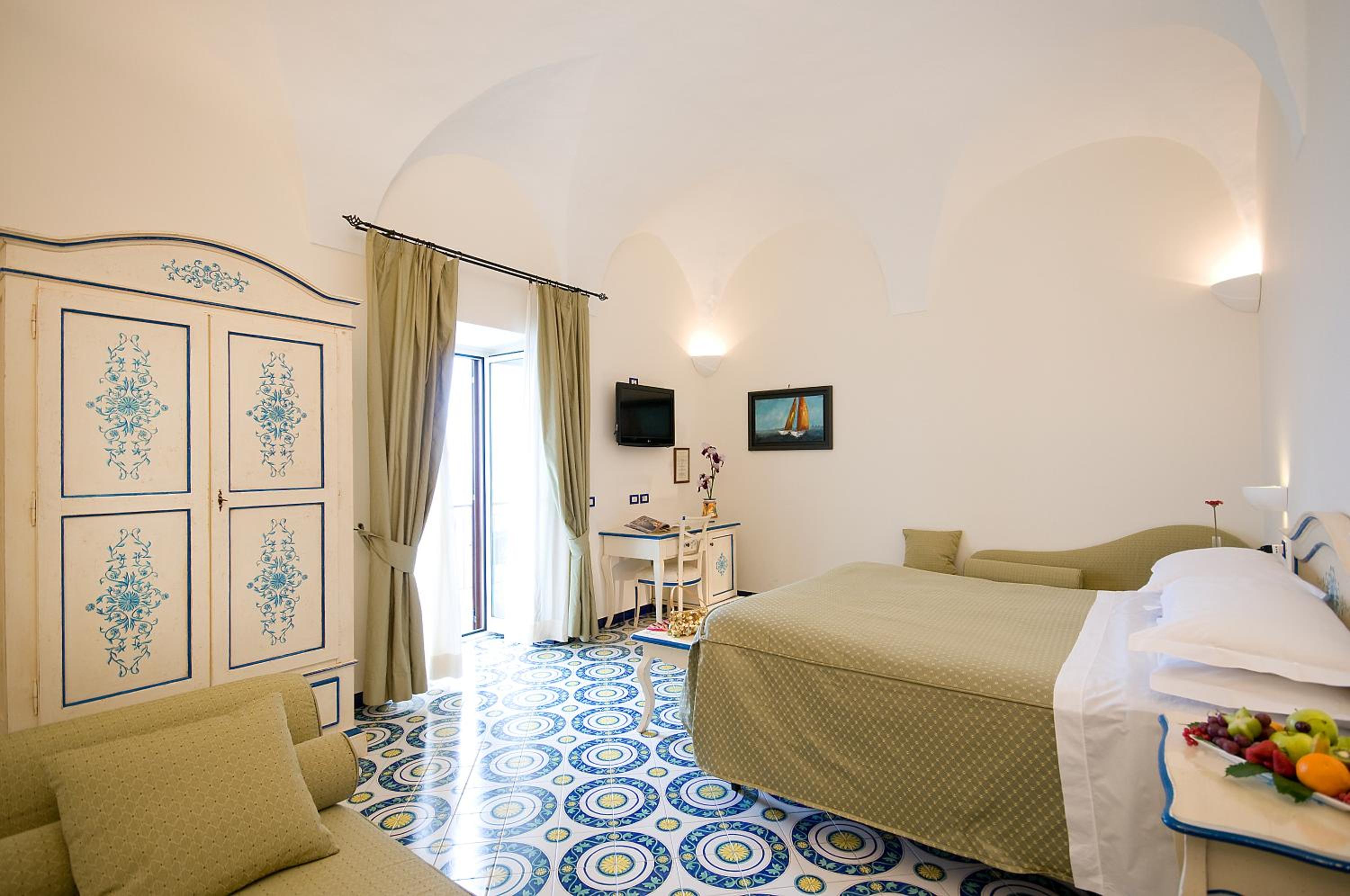 Quadruple Room with Sea View