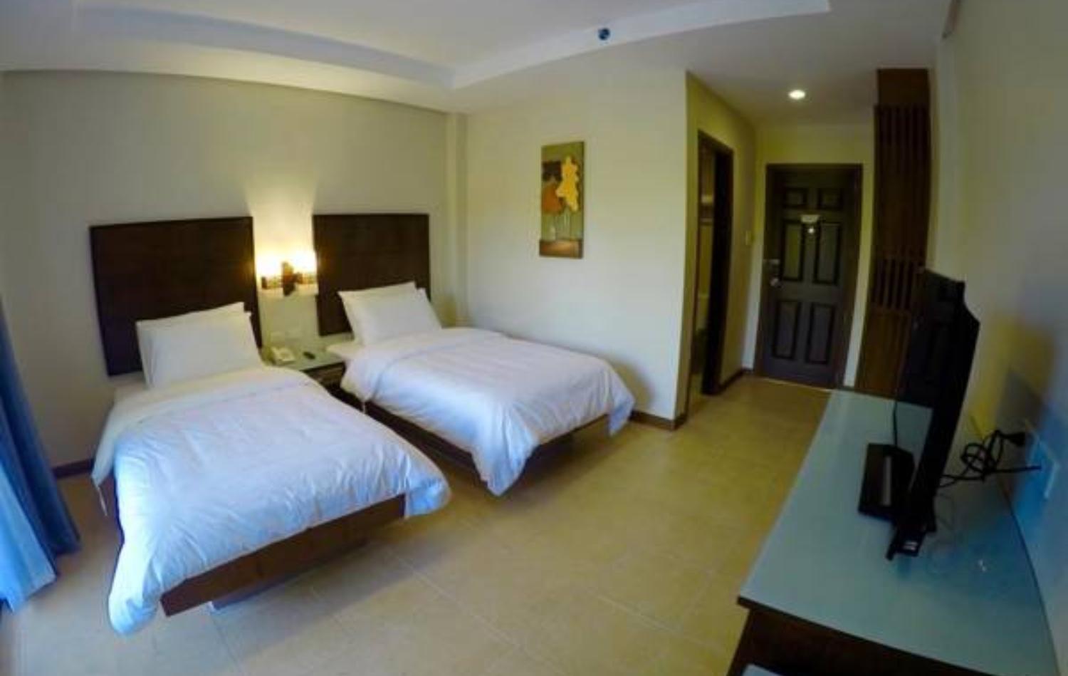 Superior Twin Room photo 2