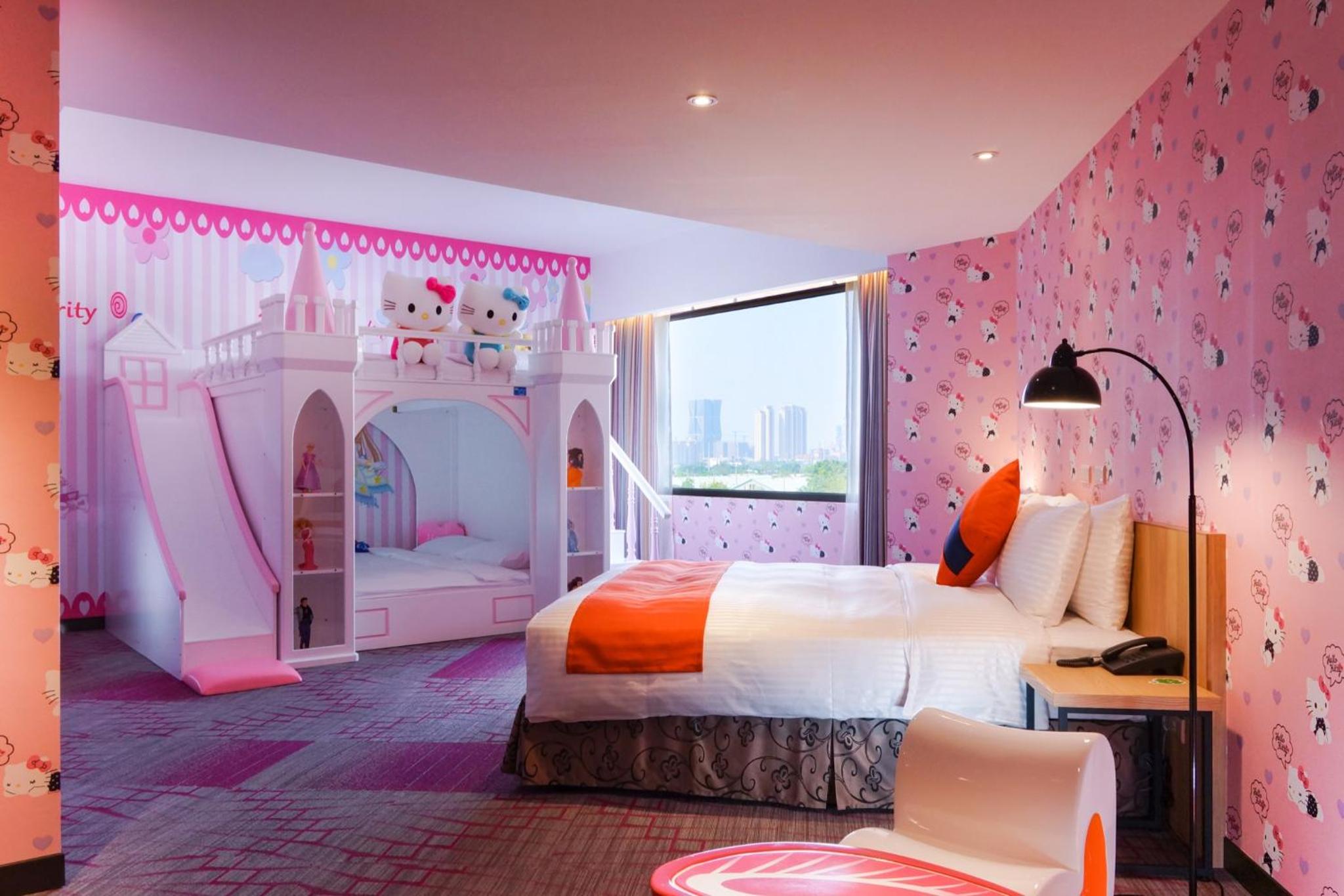 Family Suite photo 2