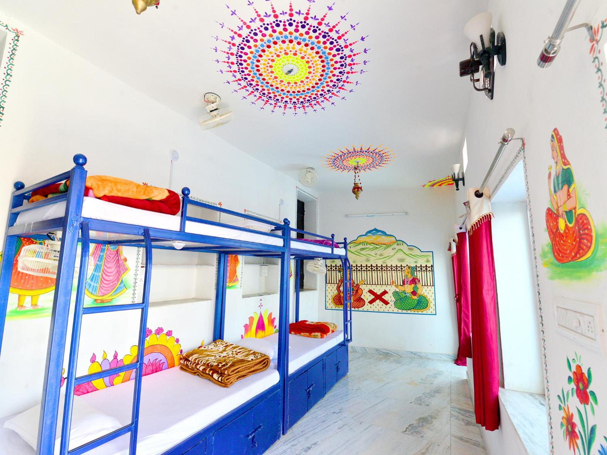 Bunk Bed in Mixed Dormitory Room photo 3