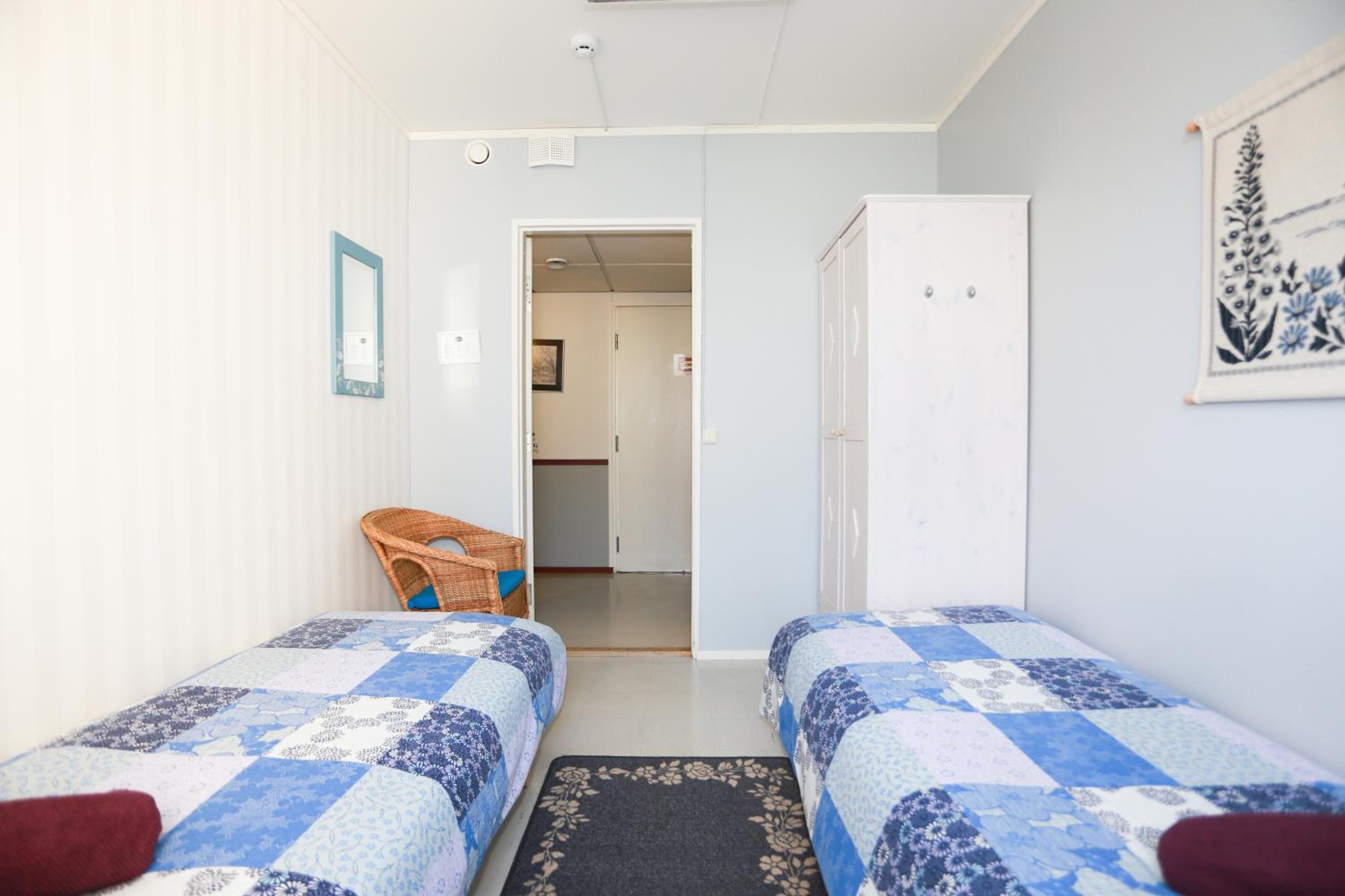 Private Twin Room with Shared Bathroom photo 1