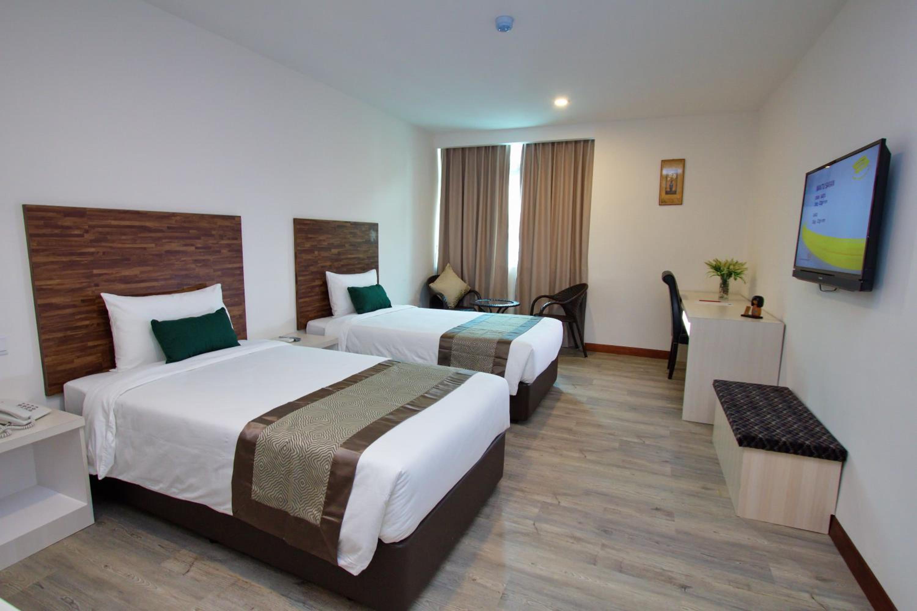 Deluxe Twin Room photo 2