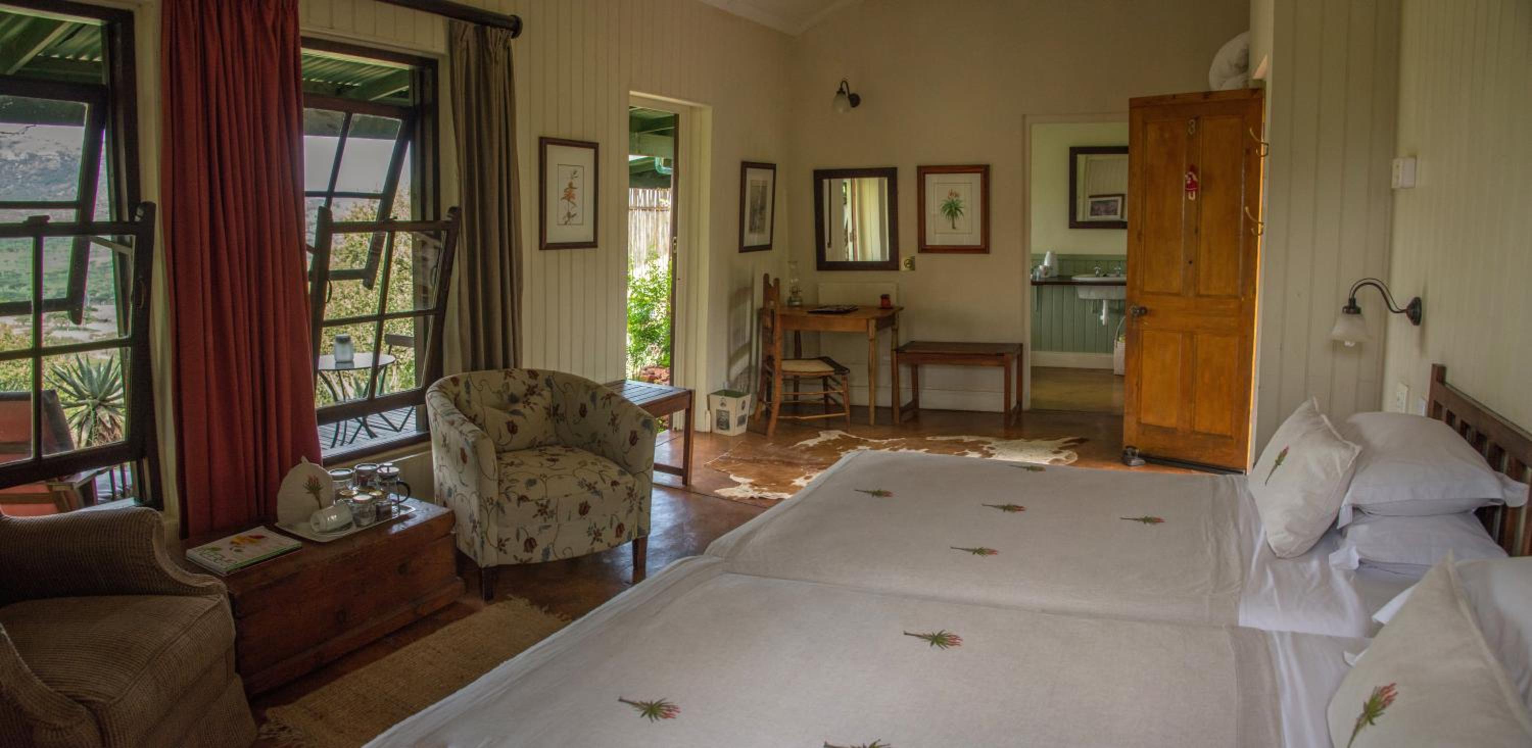 Twin Room - Photo 1