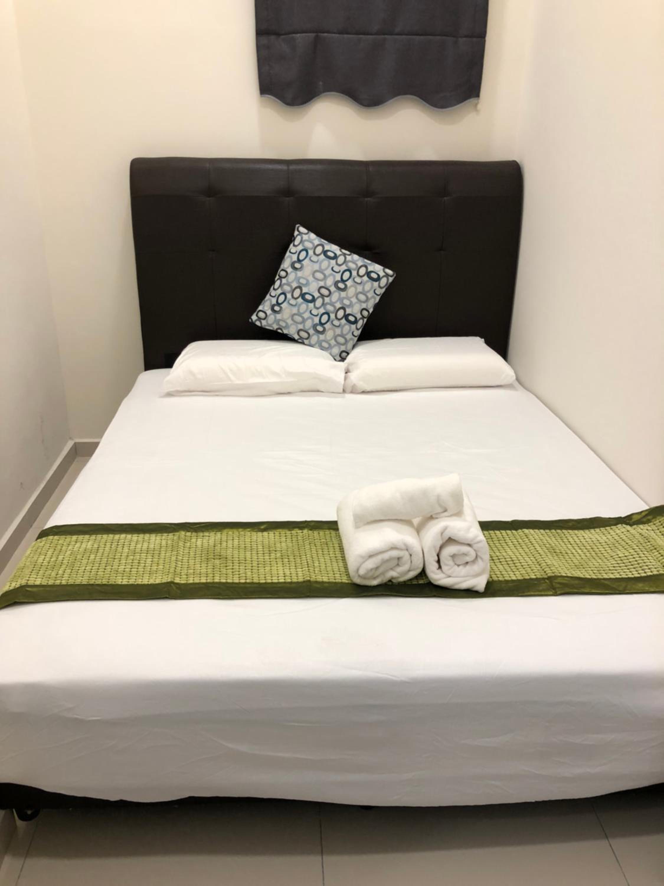 Studio Apartment photo 3
