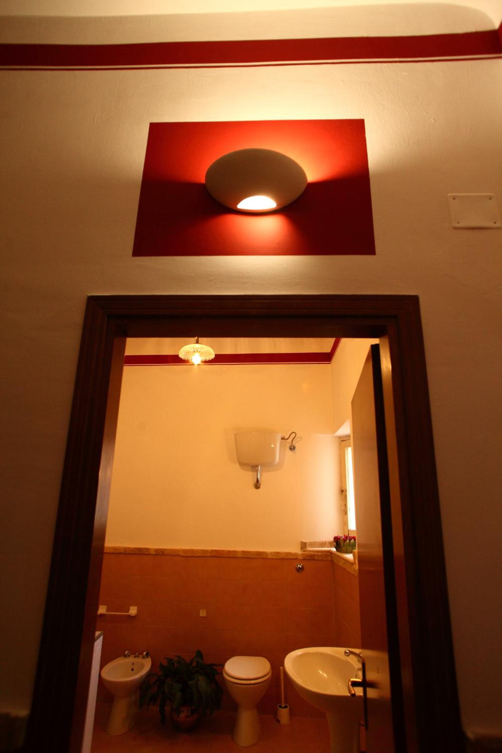 Three-Bedroom Apartment photo 2