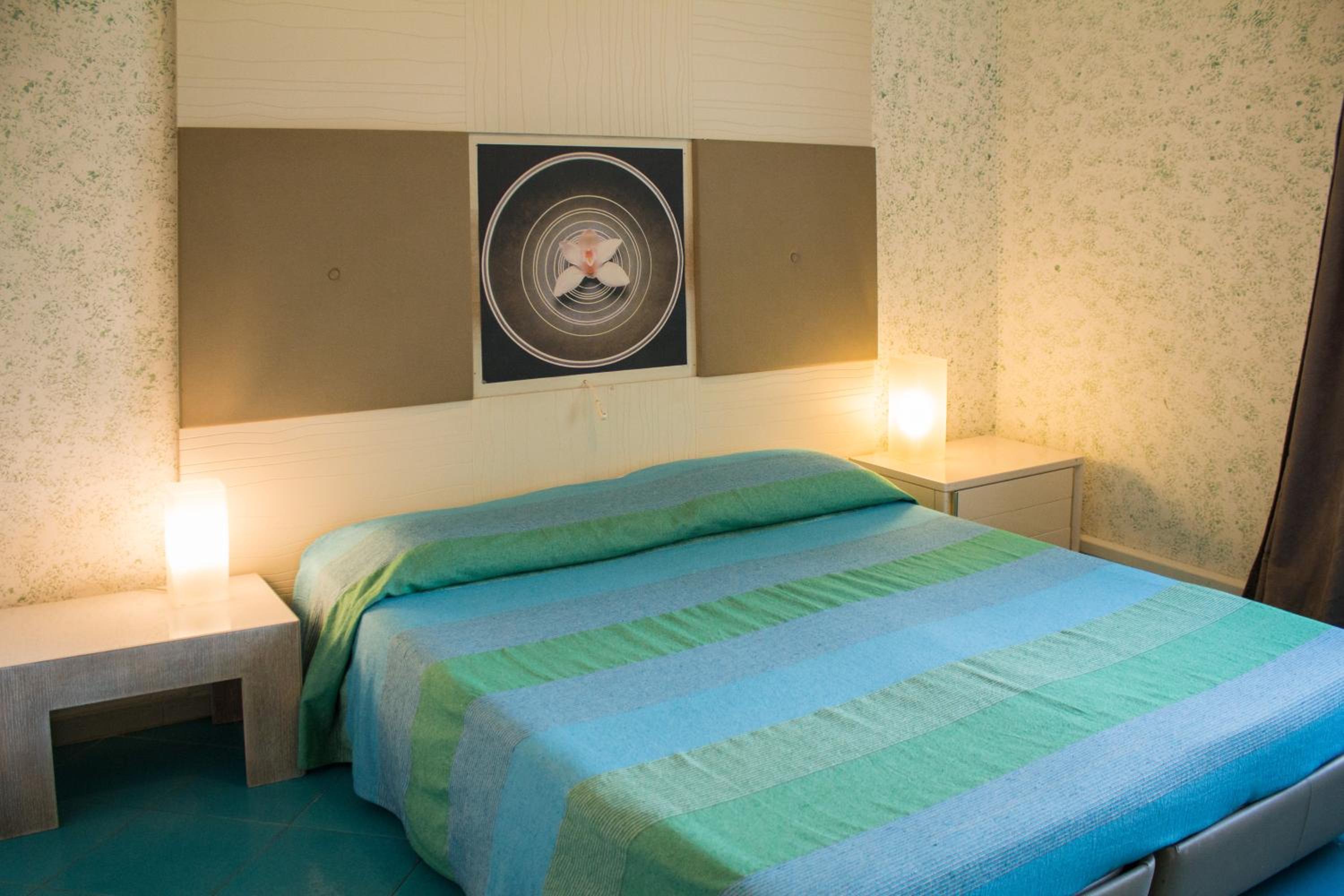 Double or Twin Room photo 3