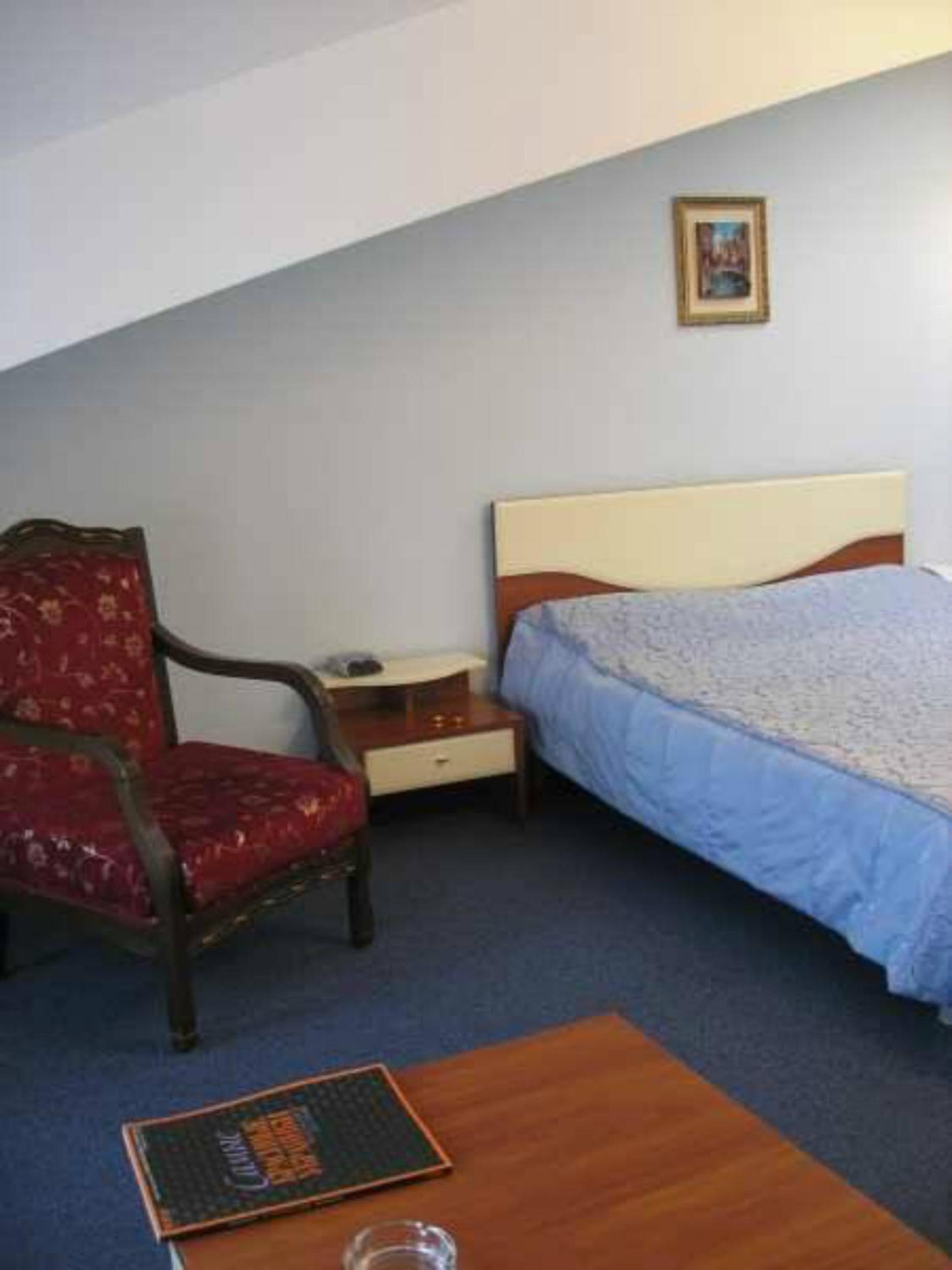 Double Room photo 3