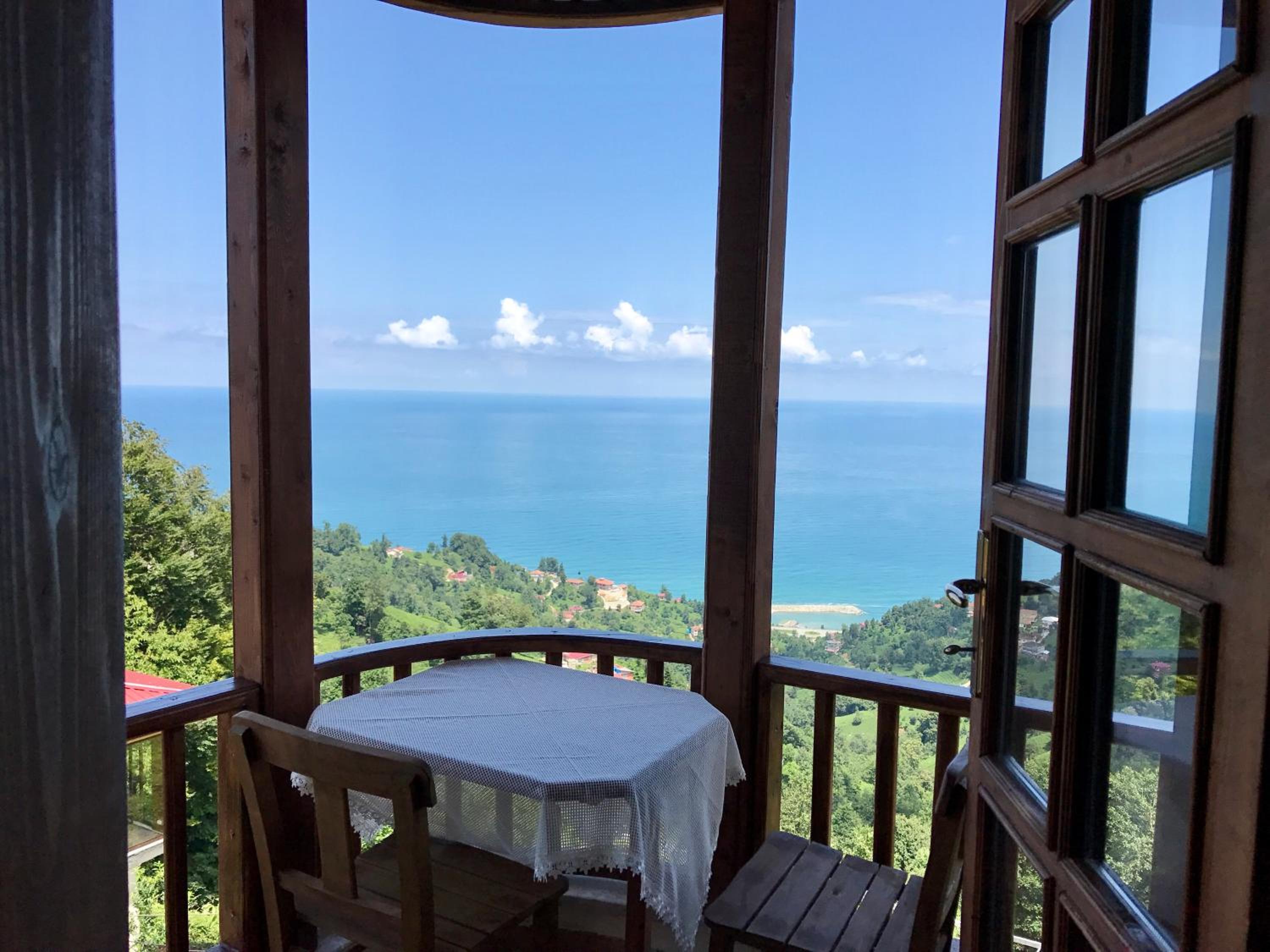 Double Room with Sea View - Photo 9