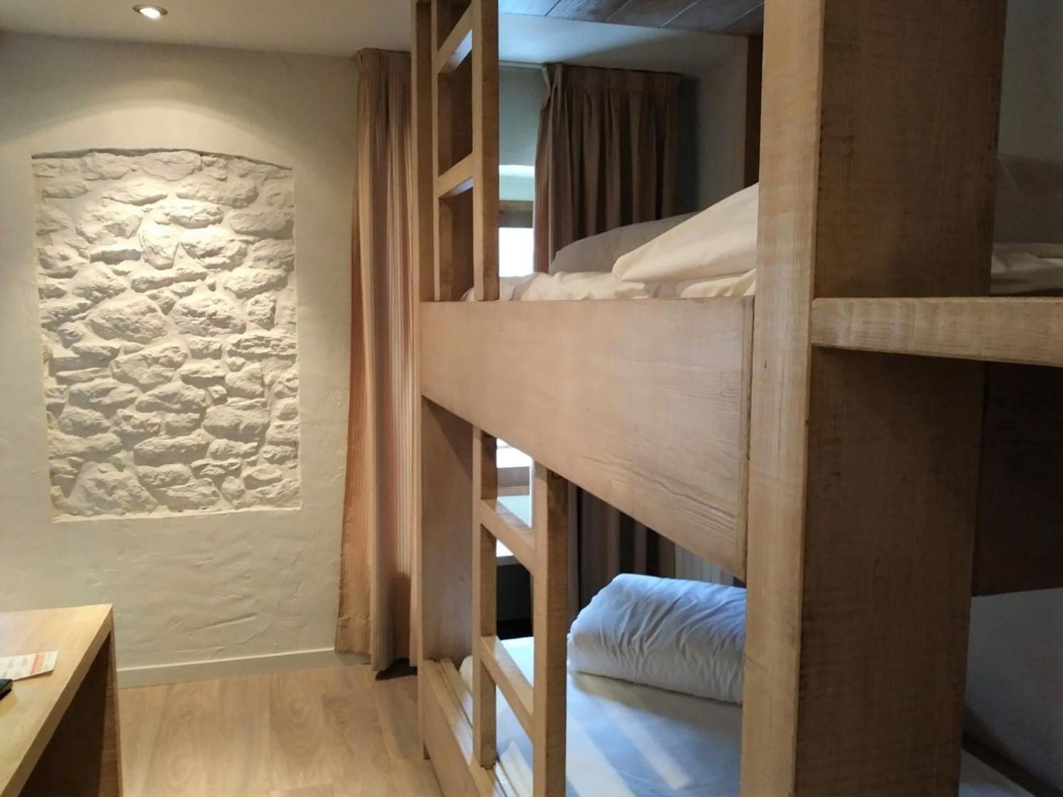 Habitación Cuádruple con Ducha