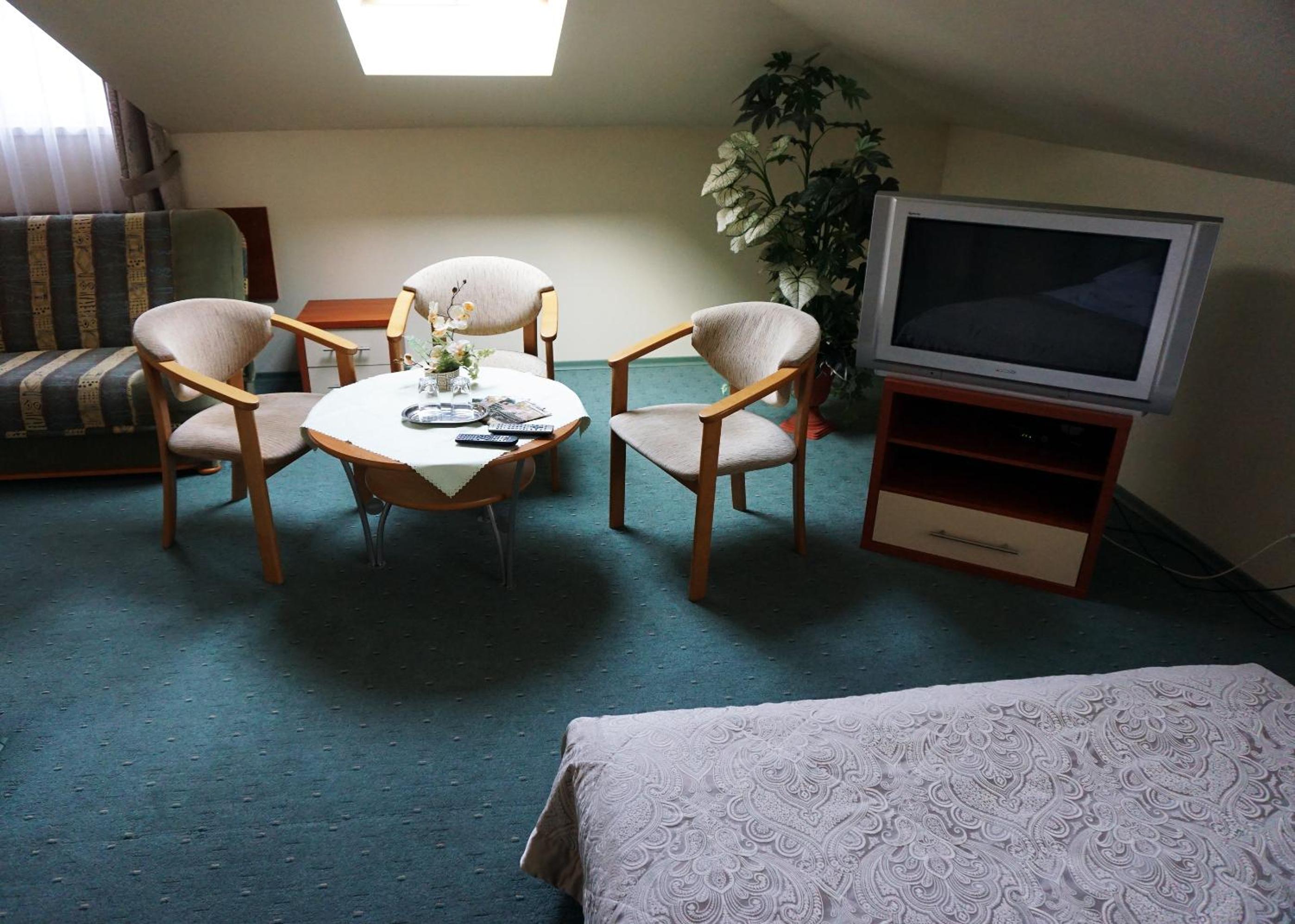 Triple Room - Photo 1