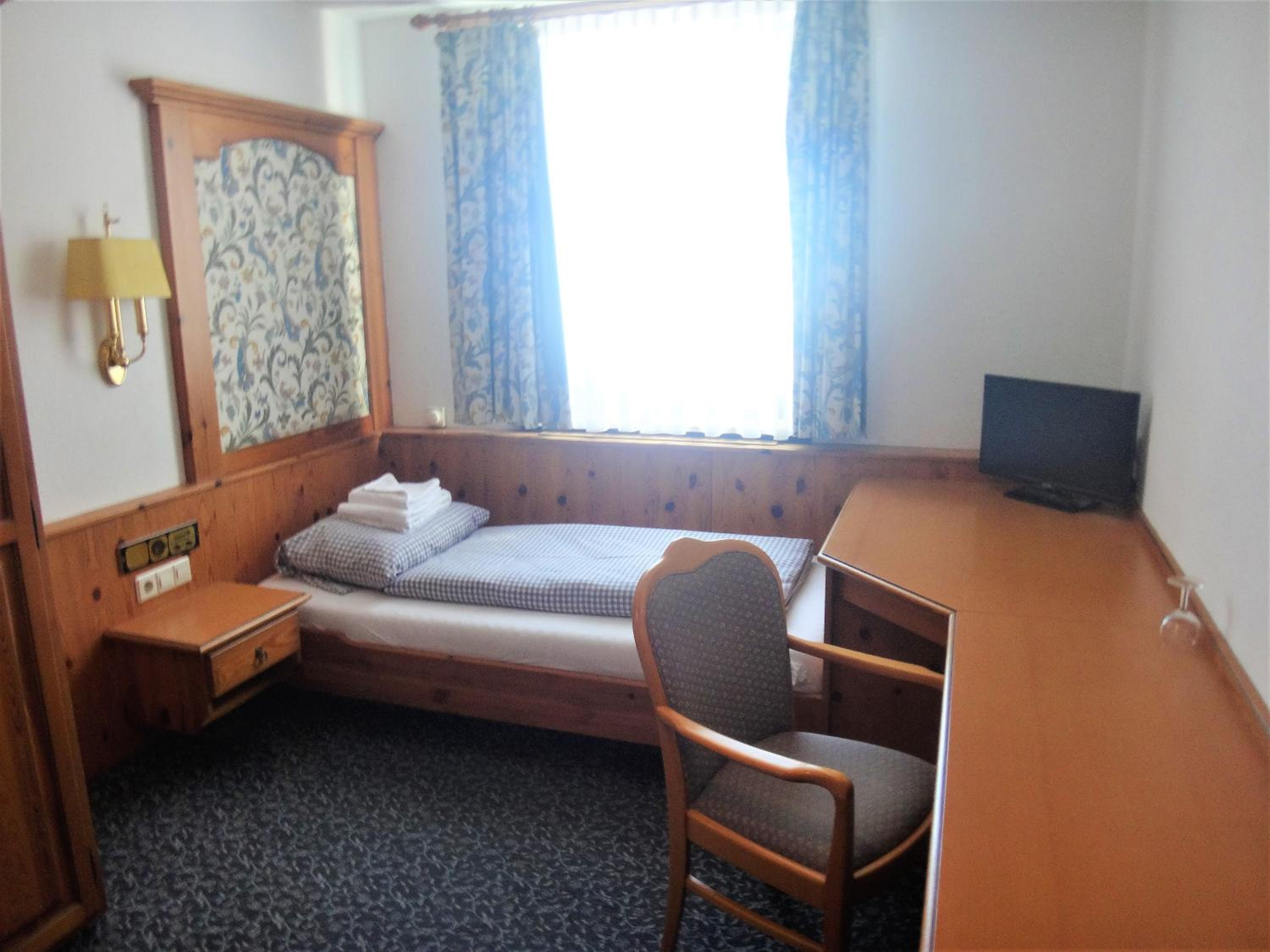 Single Room photo 2