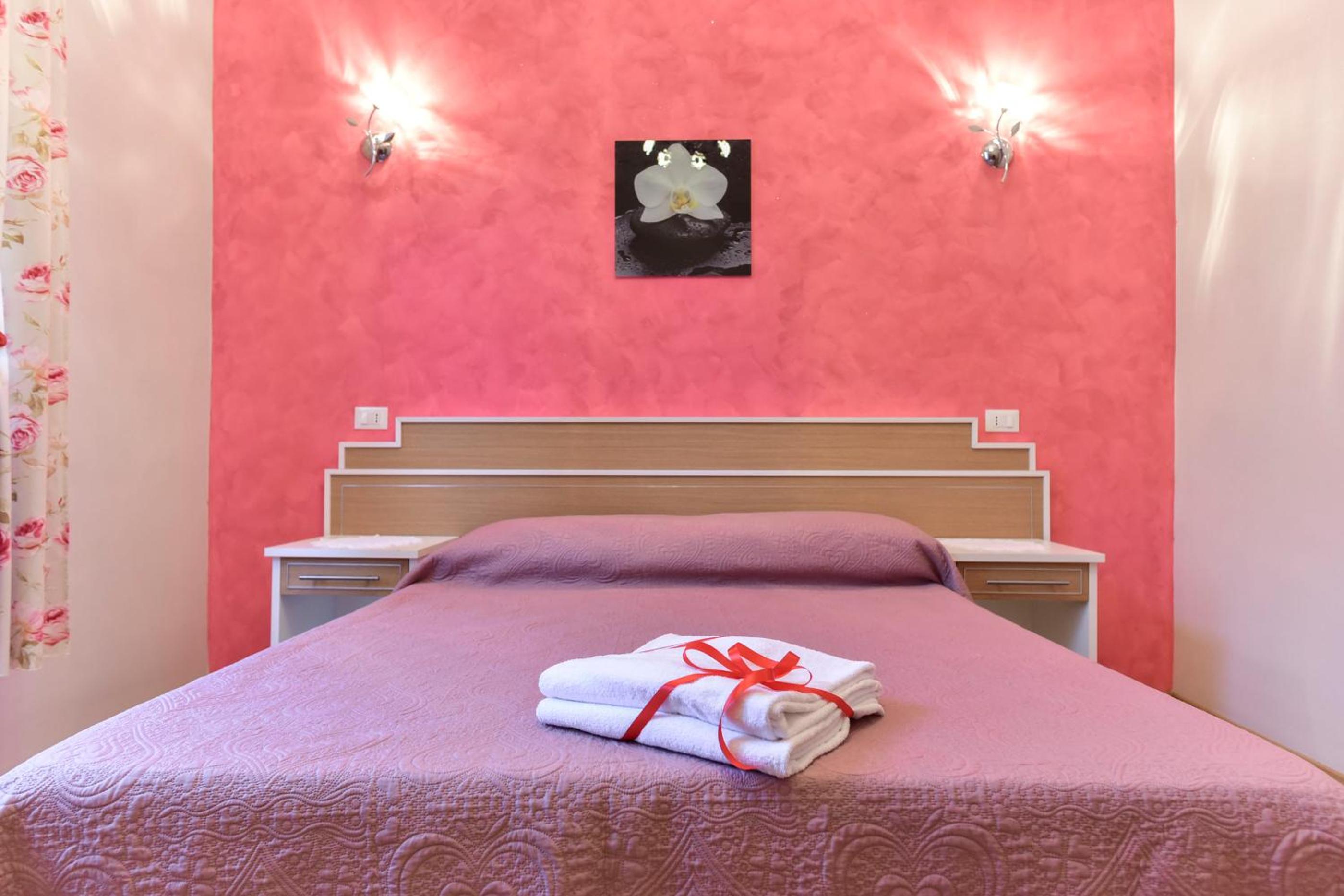 Standard Double Room with Shared Bathroom