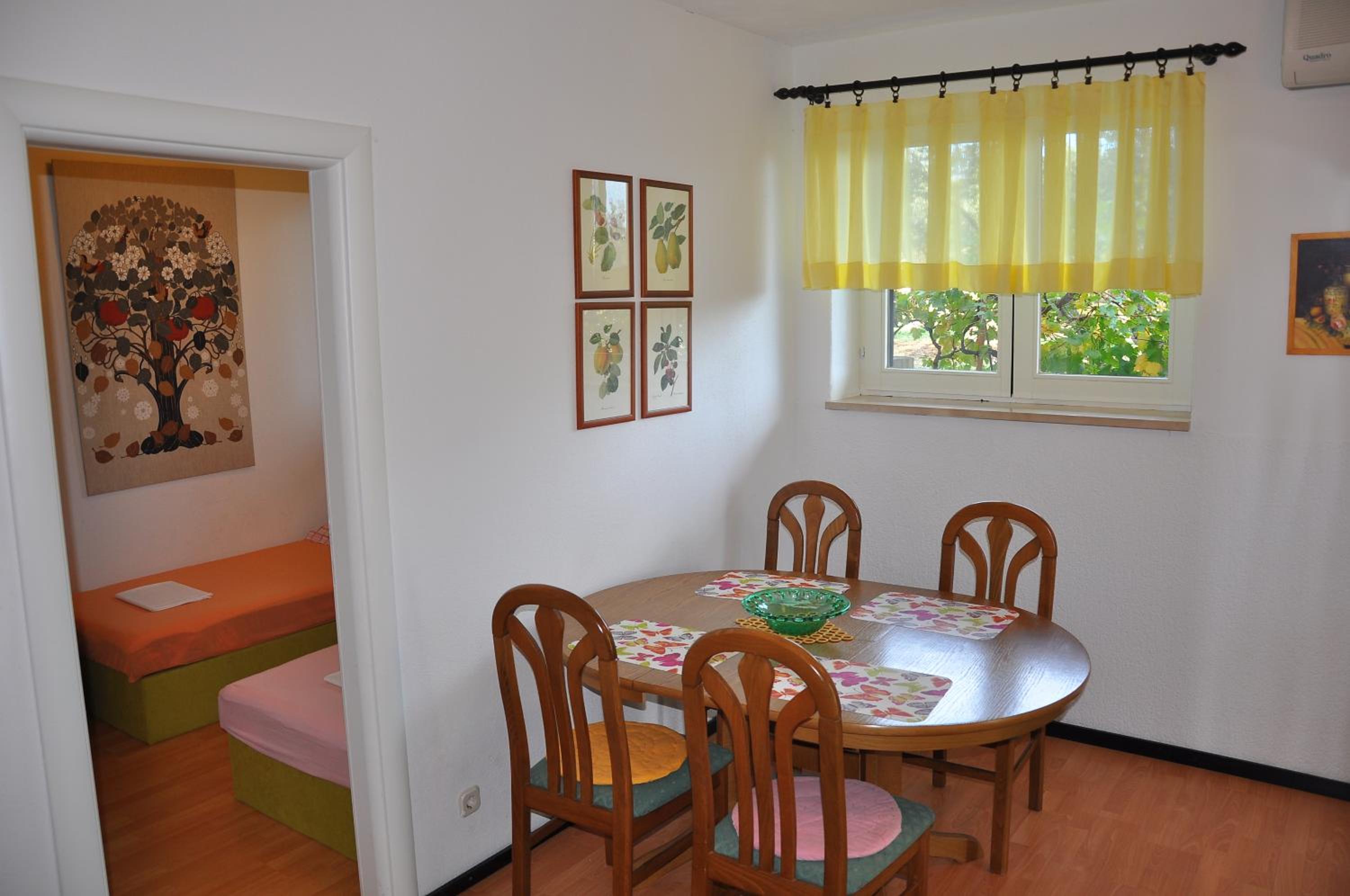 Apartment - Ground Floor photo 3