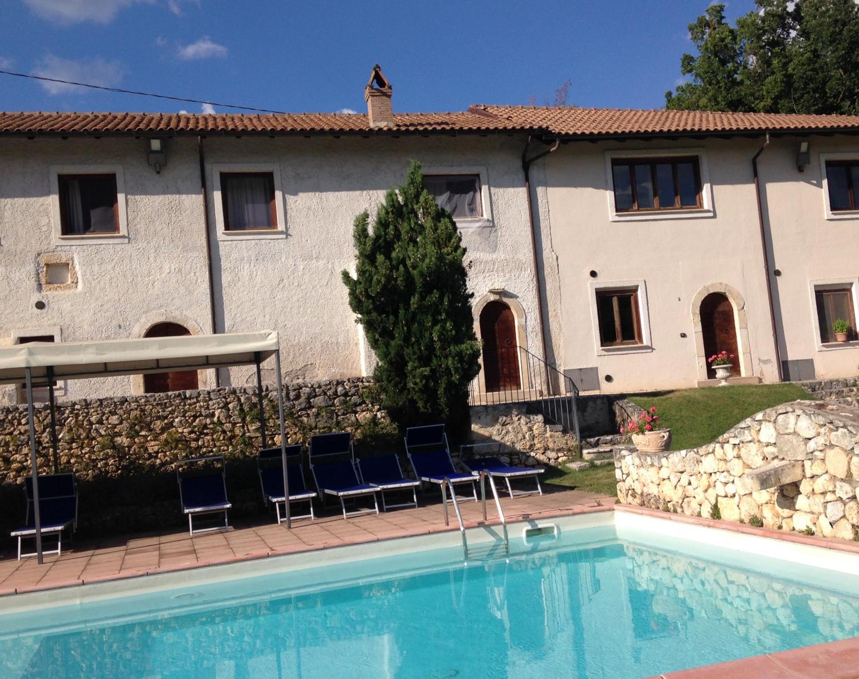 Maisonette photo 2