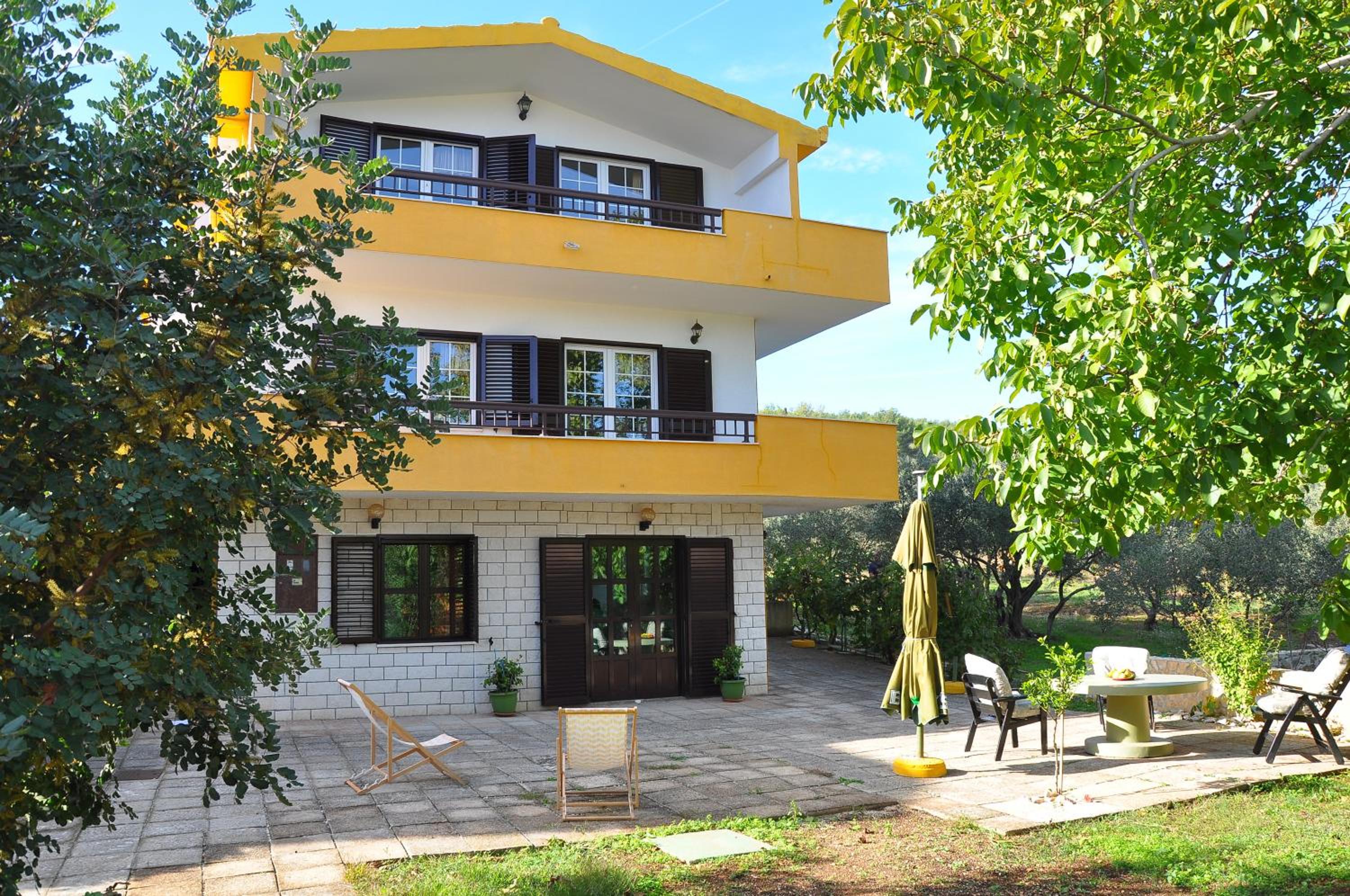 Apartment - Ground Floor photo 1