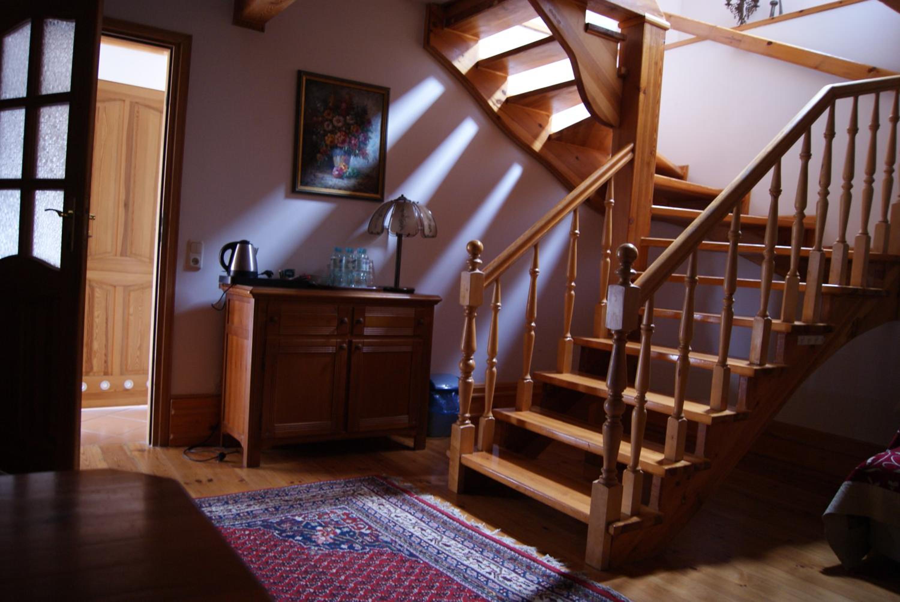 Three-Bedroom House - Photo 3