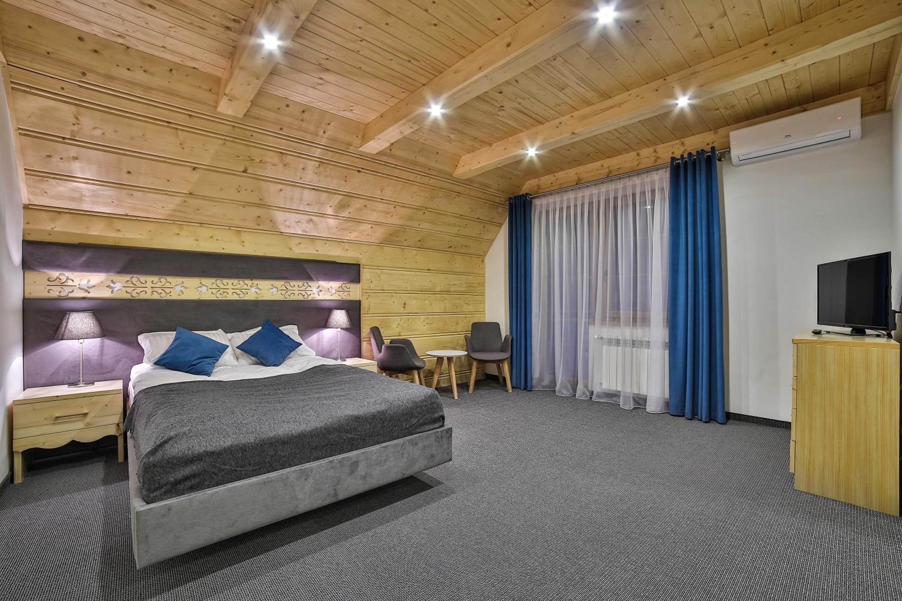 Willa Jawor - Double Room with Extra Bed - Photo 1