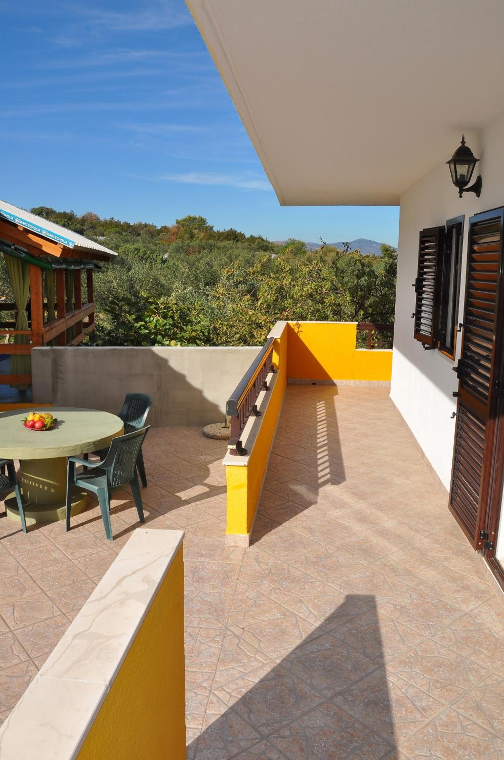 Apartment with Terrace photo 2
