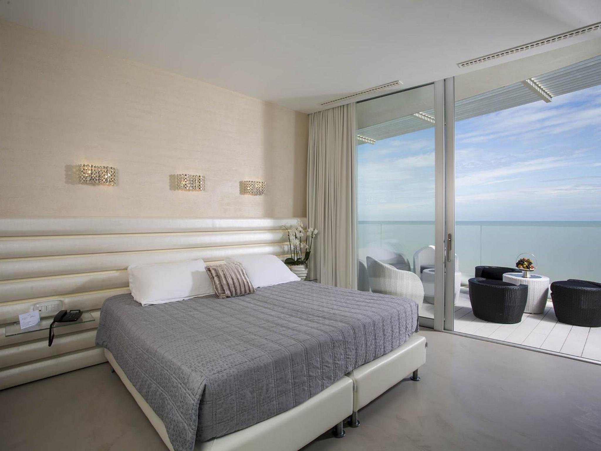 Two-Bedroom Penthouse with Sea View  - Photo 1