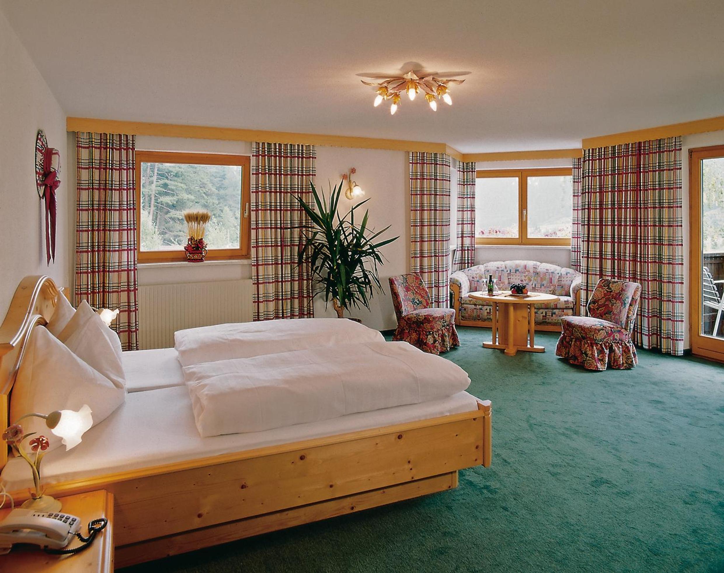 Triple Room with Balcony - Photo 2