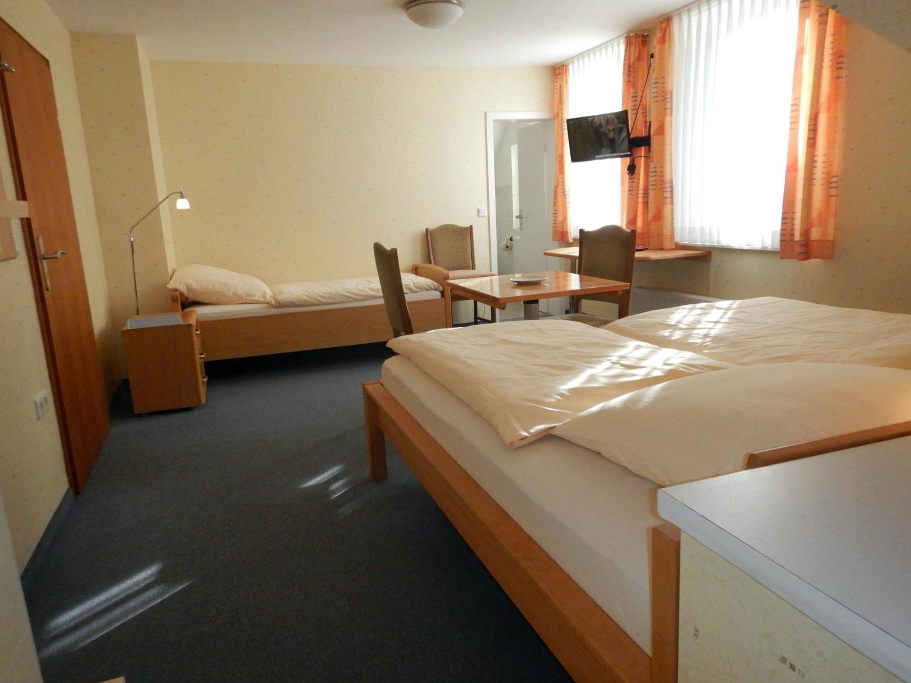 Triple Room photo 2