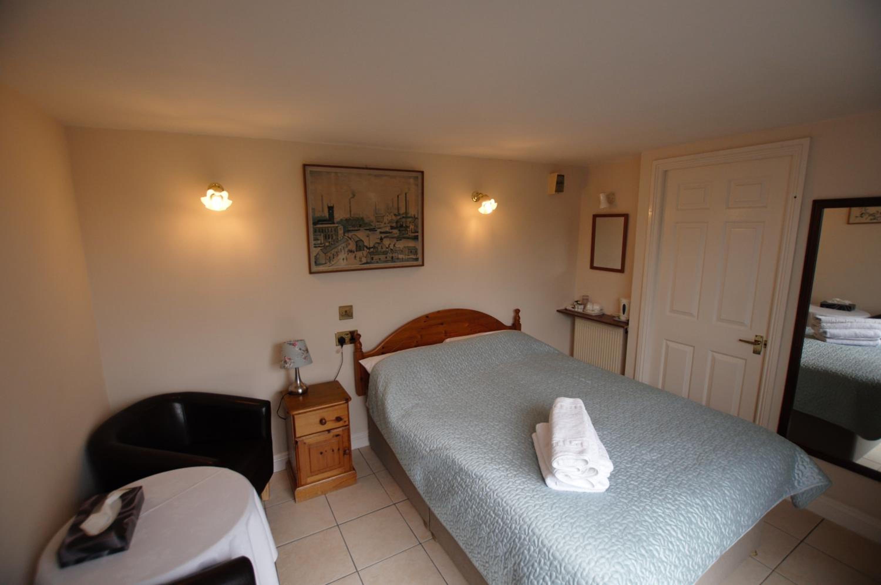 Double Room - Photo 2