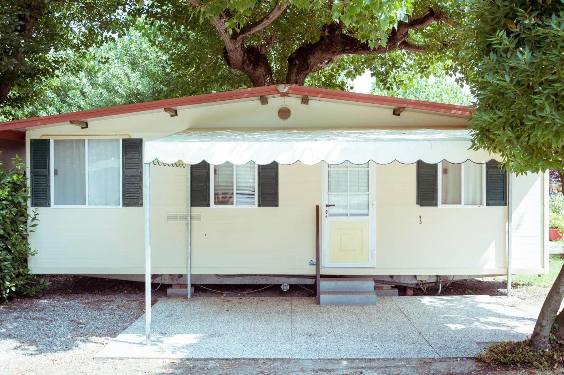 Mobile Home photo 3