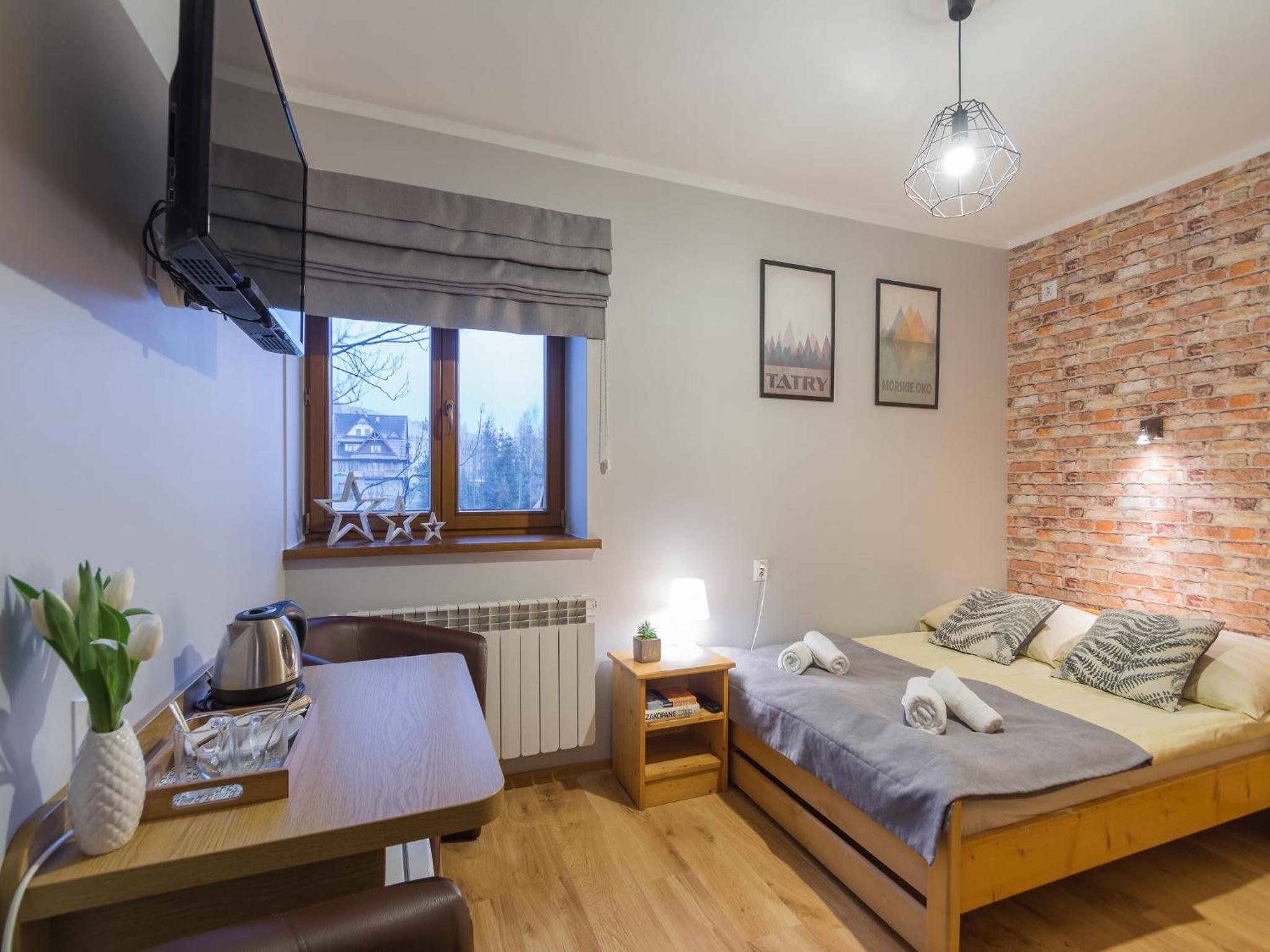 Small Double Room photo 1