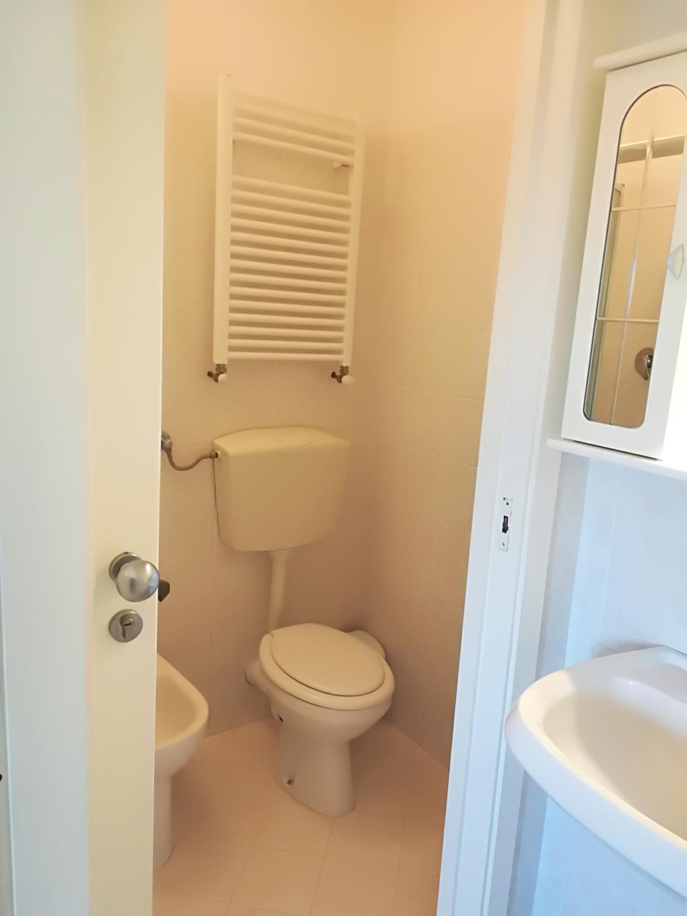 Apartment - Photo 20