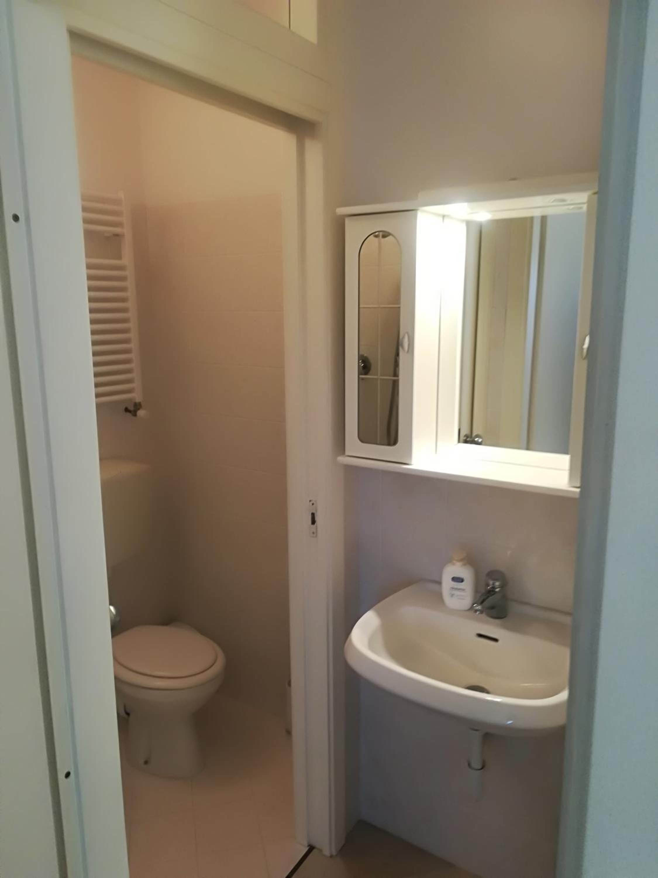 Apartment - Photo 4