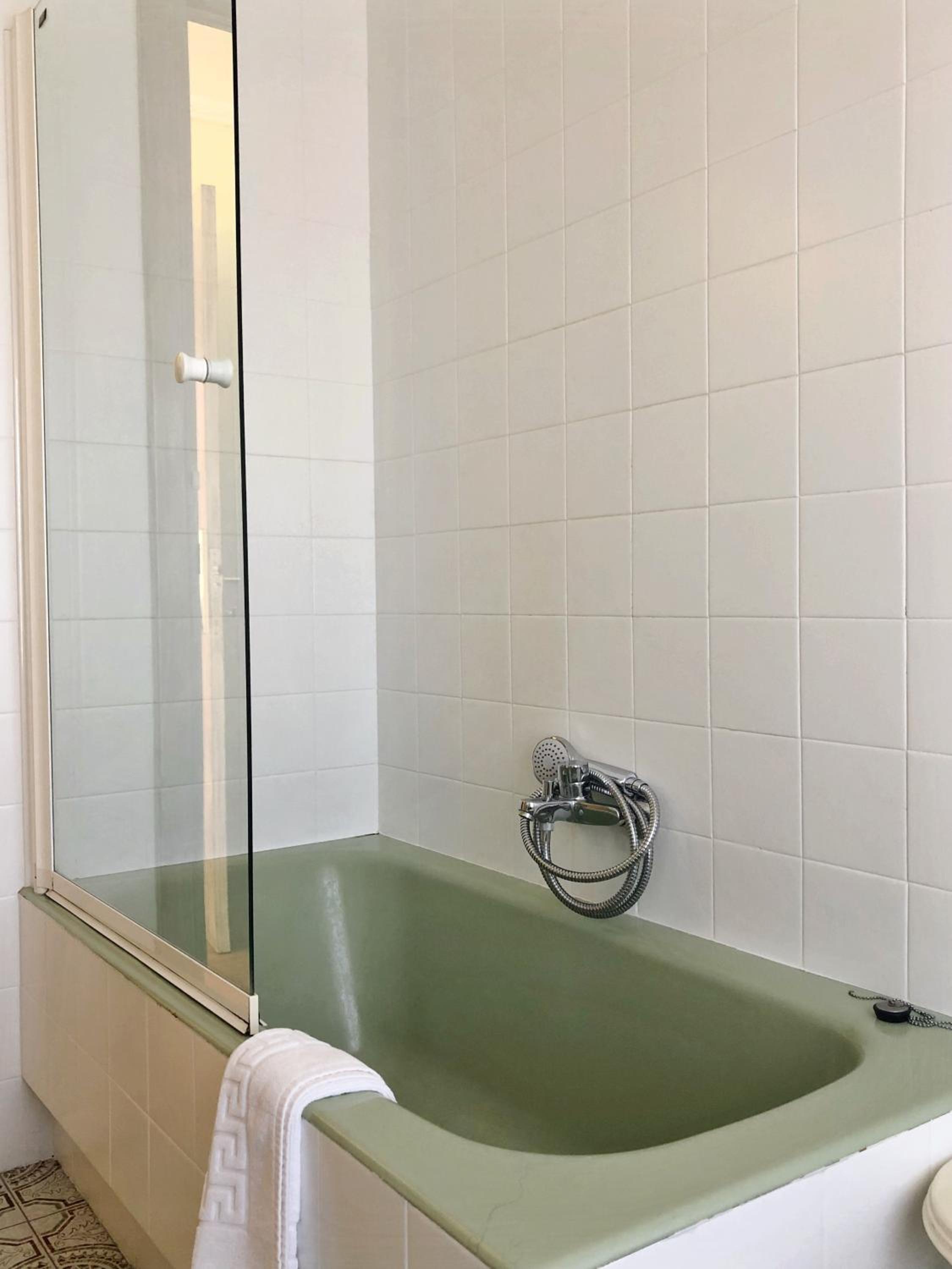 Triple Room - Photo 7