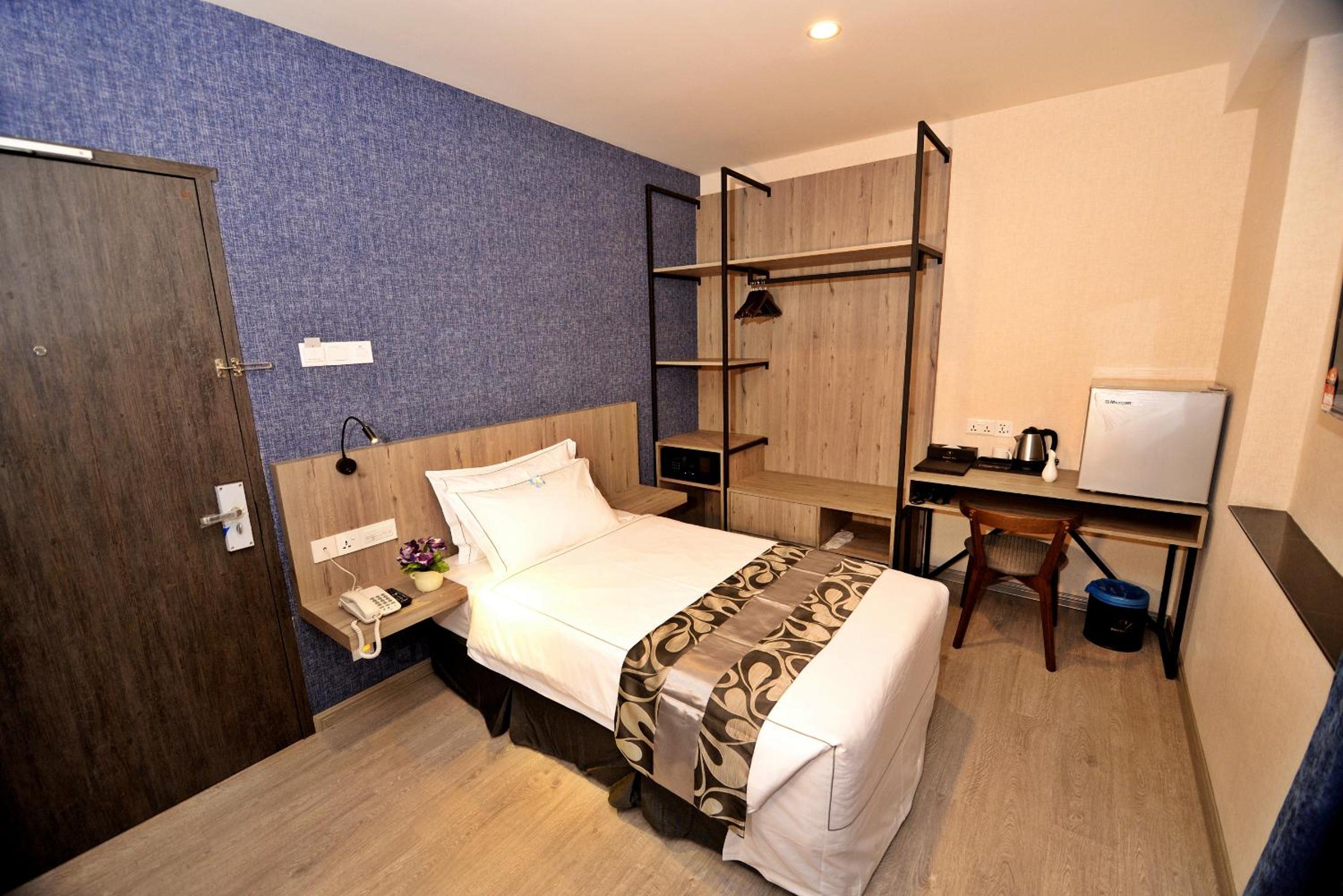 Single Room - Photo 8
