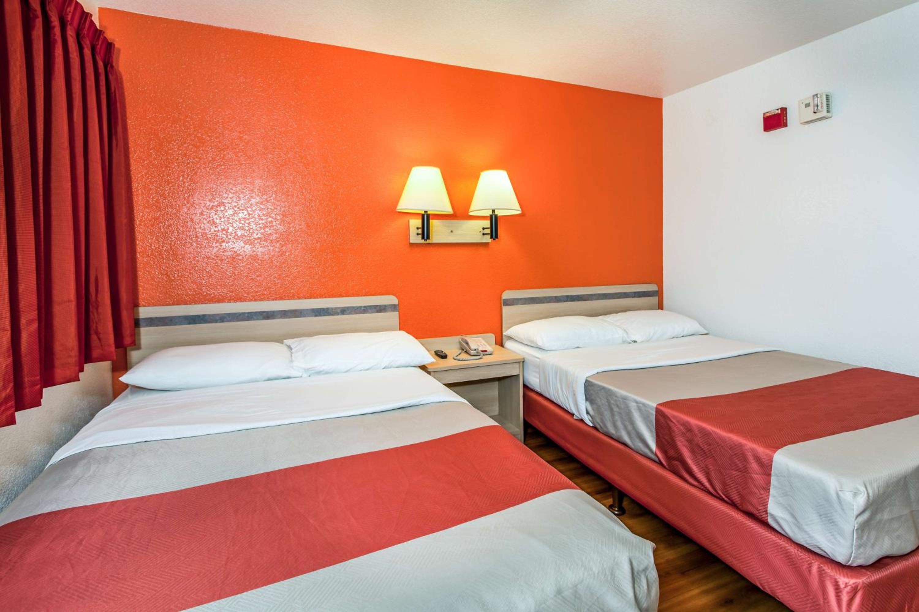 Deluxe Quadruple Room photo 2