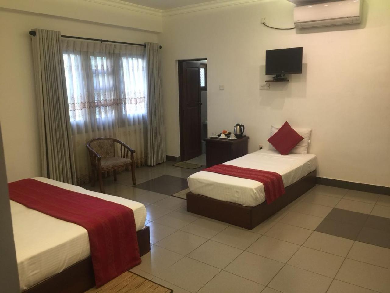 Standard Triple Room photo 2