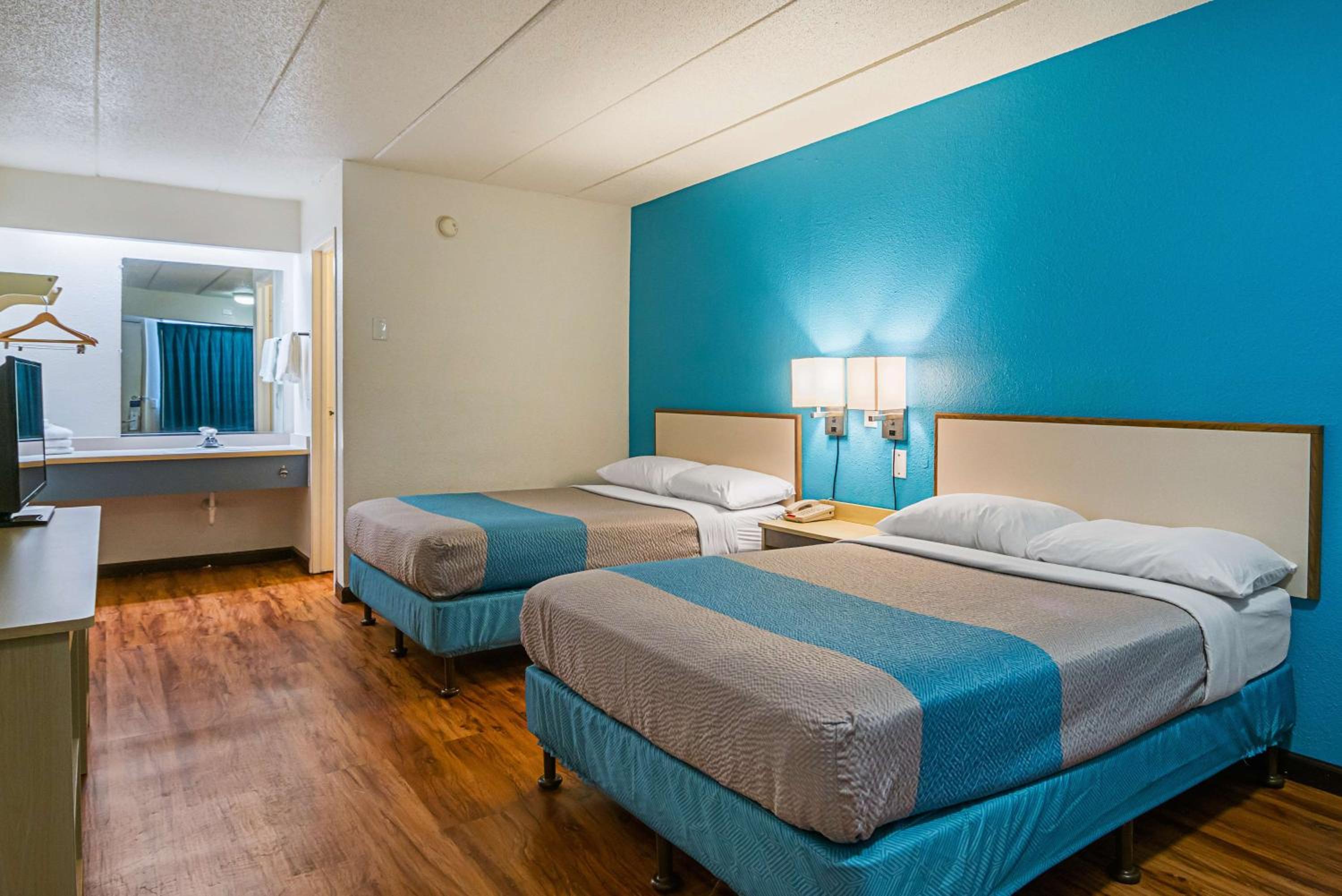 Quadruple Room photo 2
