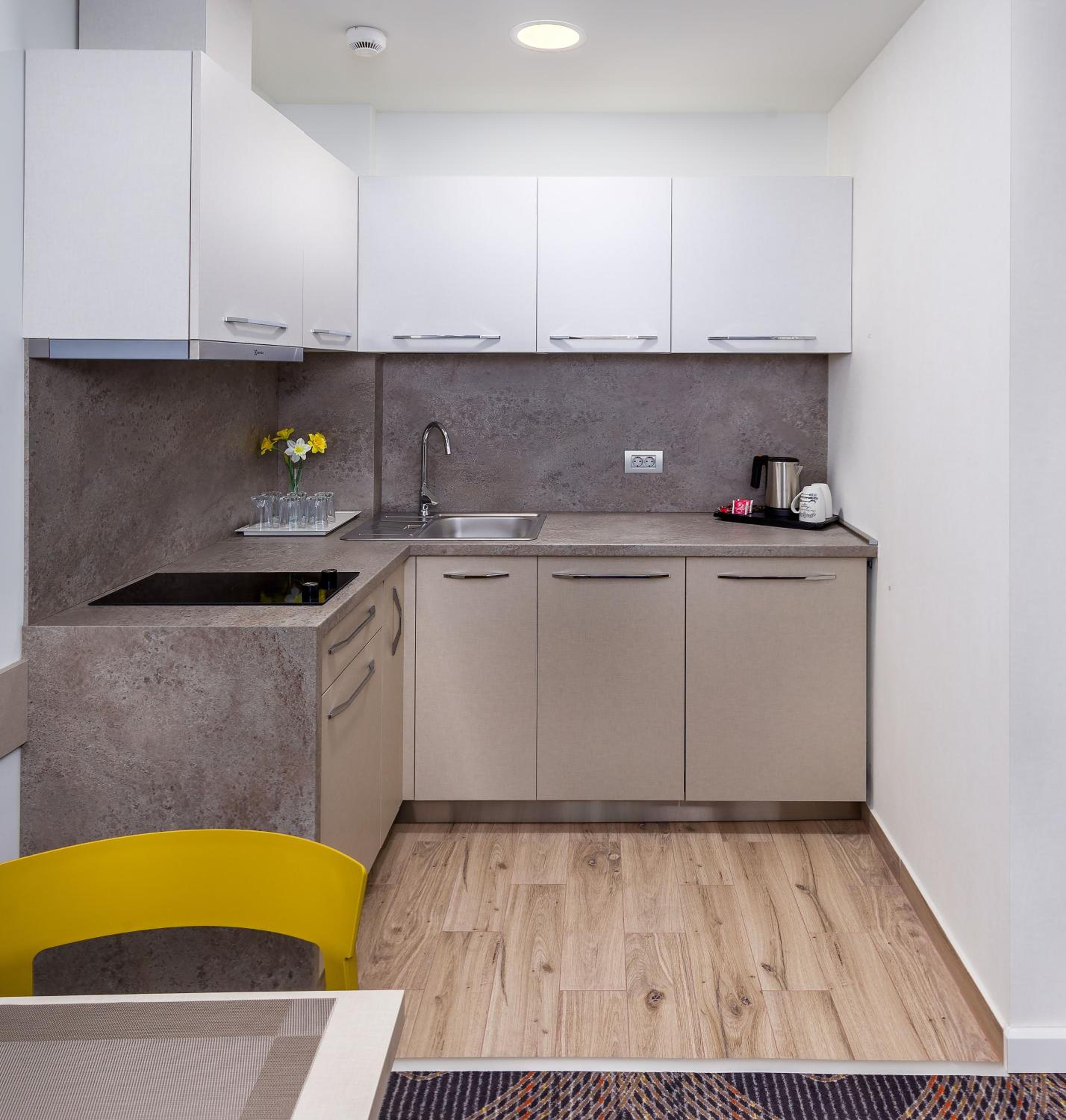 Studio Apartment photo 3
